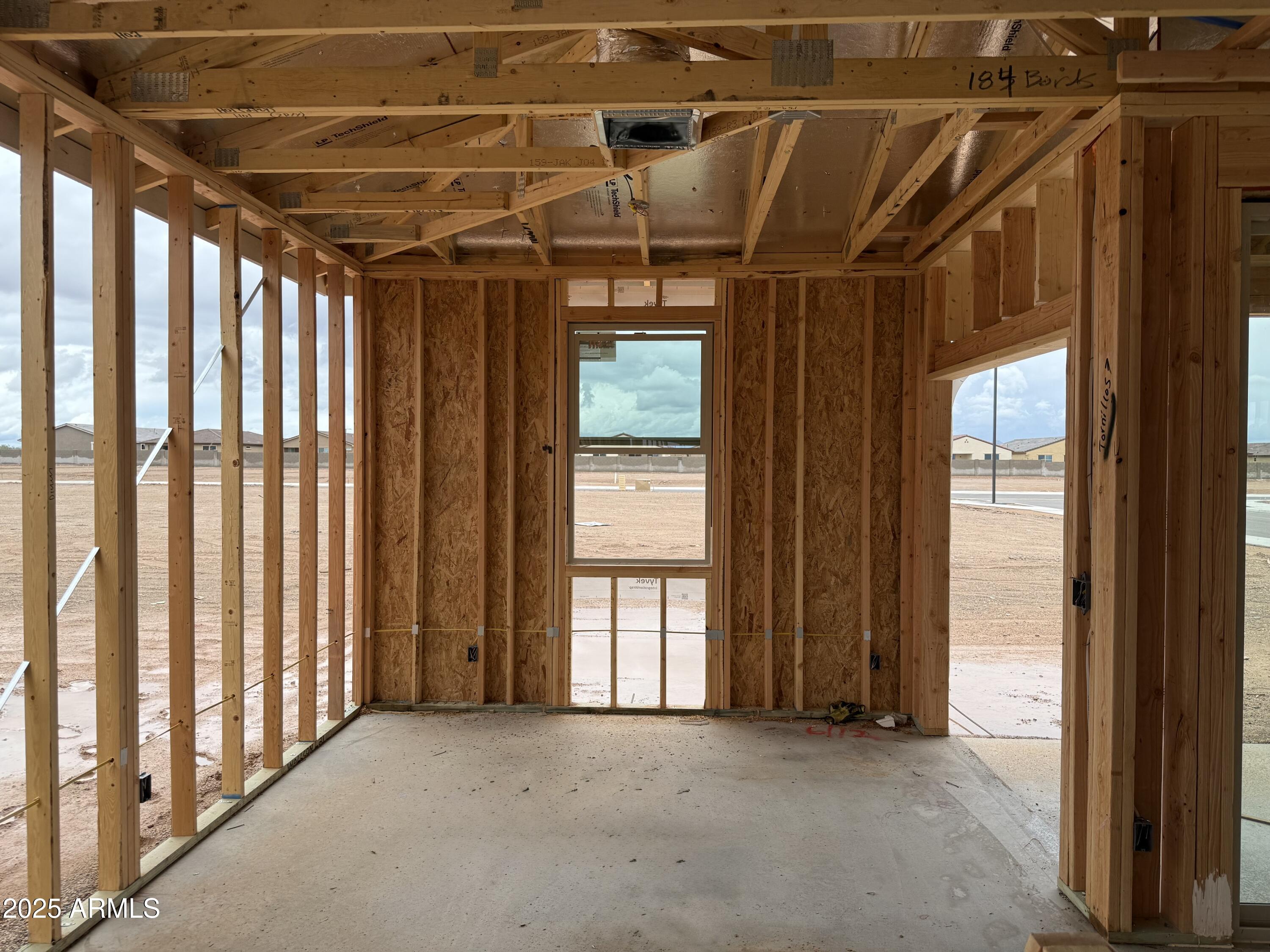 18240 W CAMINO DE ORO