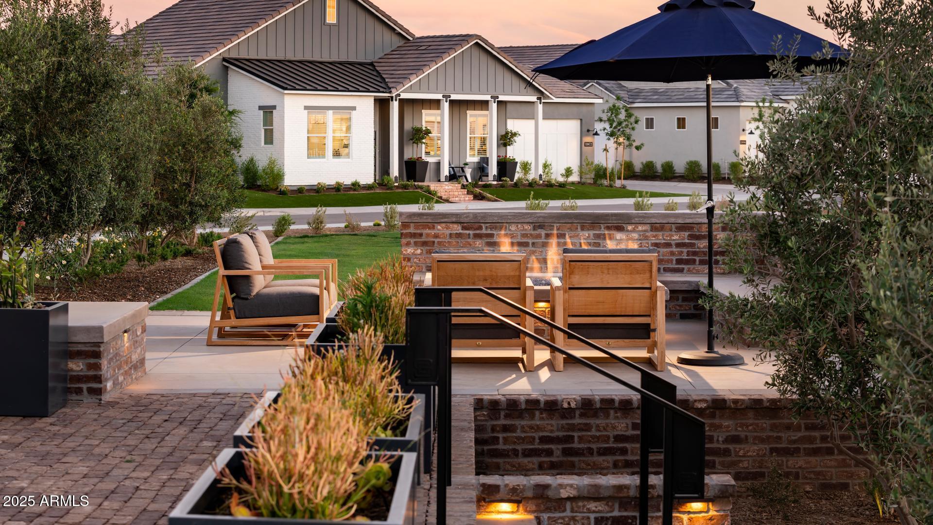 11249 N BLAKELY Street