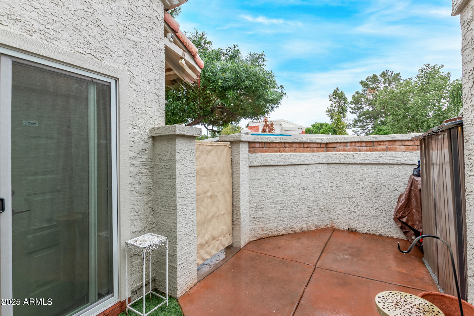 1717 E UNION HILLS Drive 1054