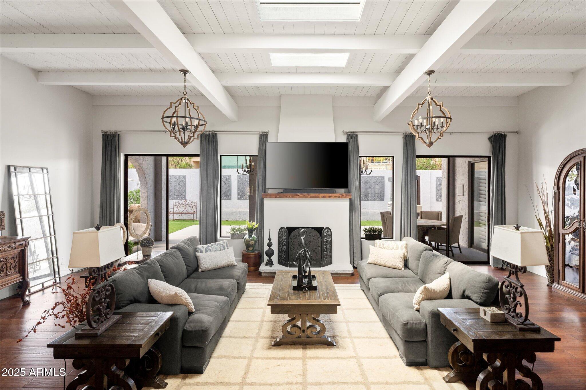 6333 N SCOTTSDALE Road Unit: 5