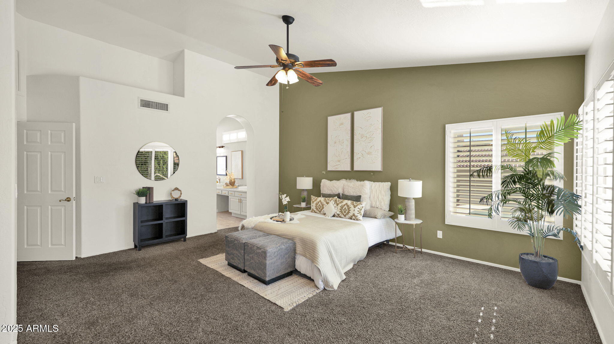 2545 E CATHEDRAL ROCK Drive