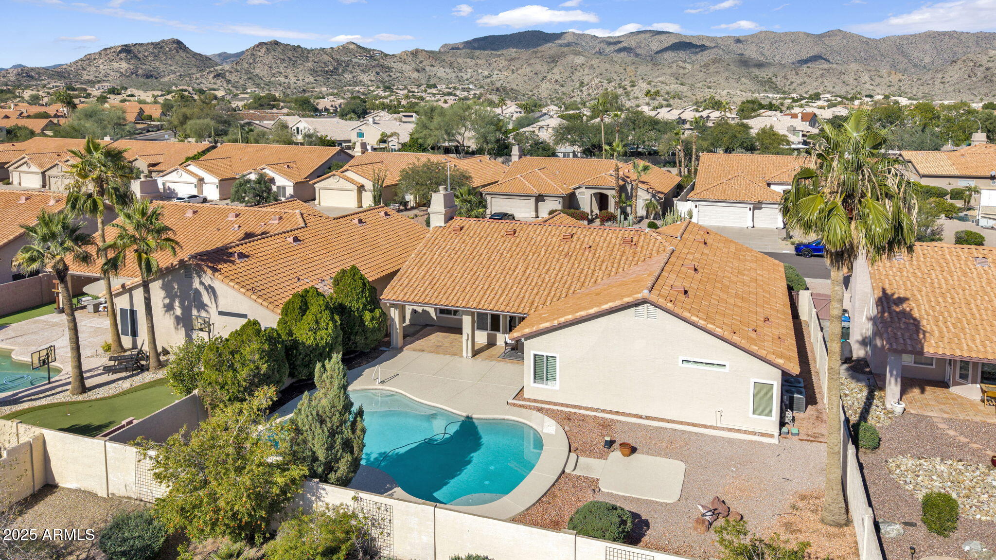 2545 E CATHEDRAL ROCK Drive