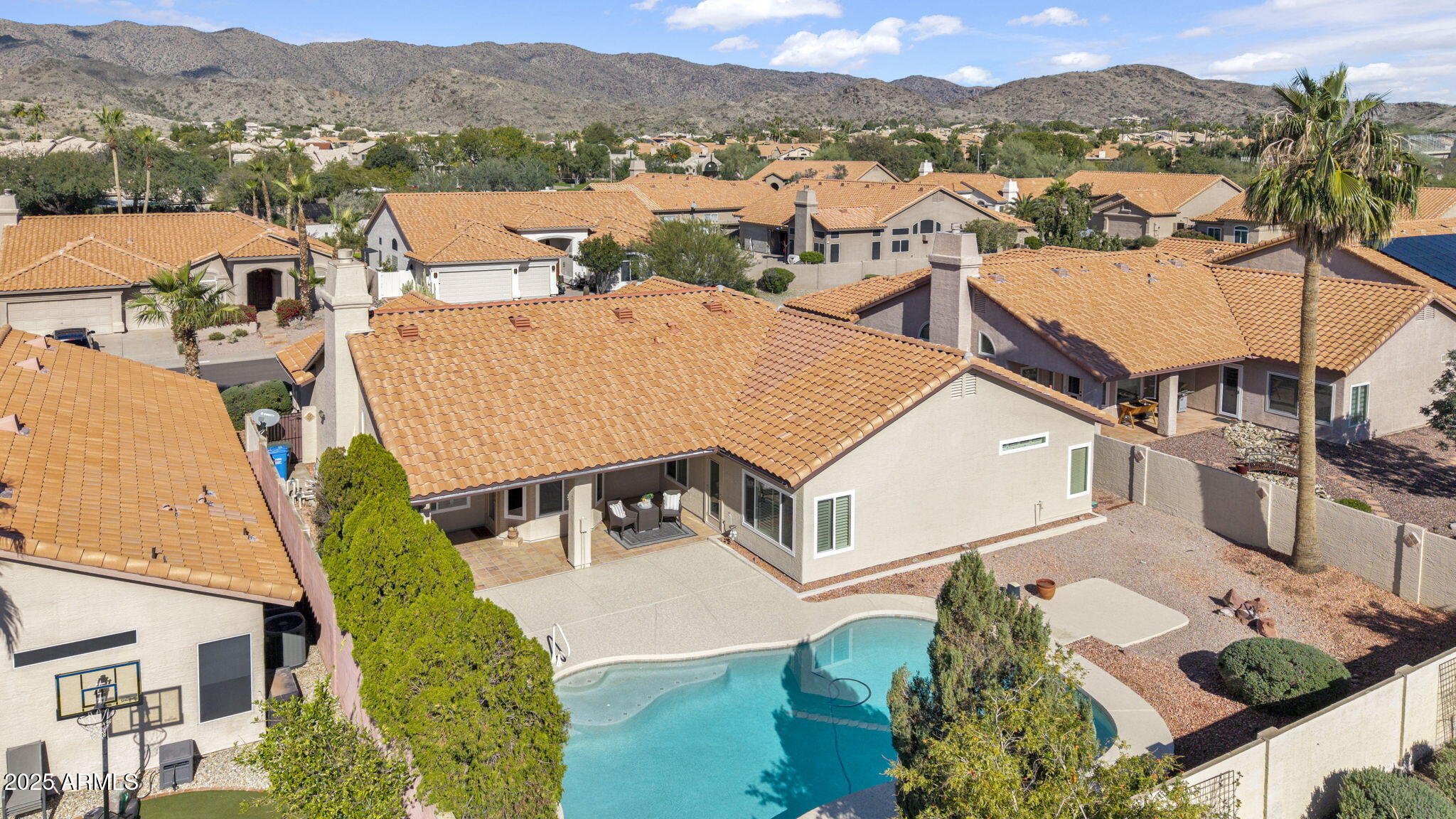 2545 E CATHEDRAL ROCK Drive