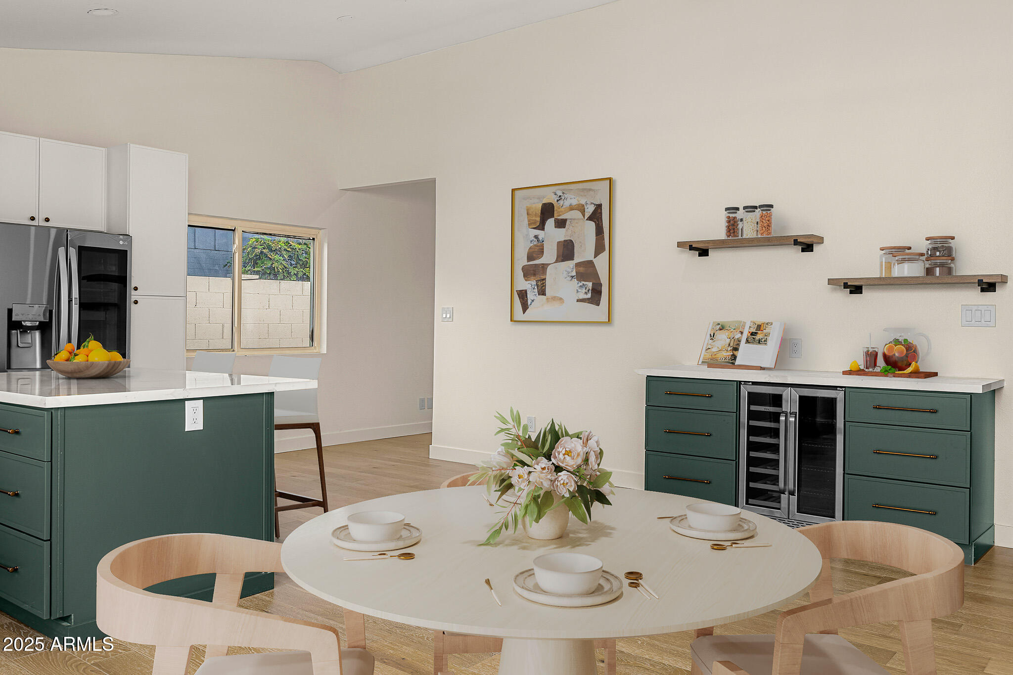 2607 E CORRINE Drive