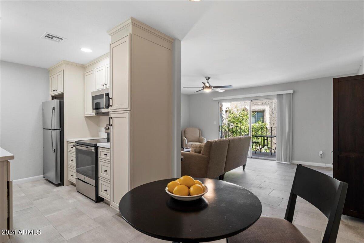 7430 E CHAPARRAL Road A258