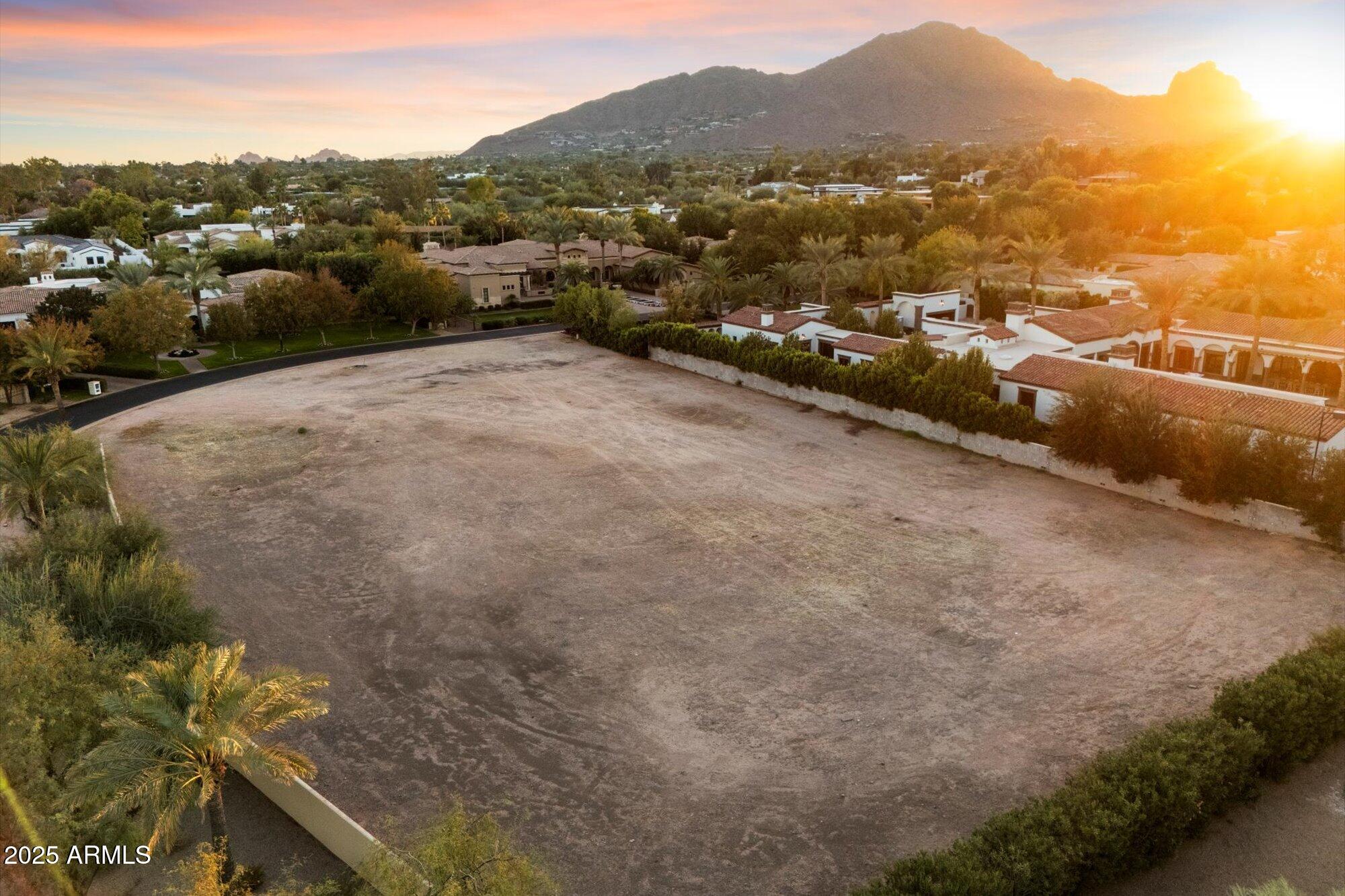 6700 E CACTUS WREN Road 30