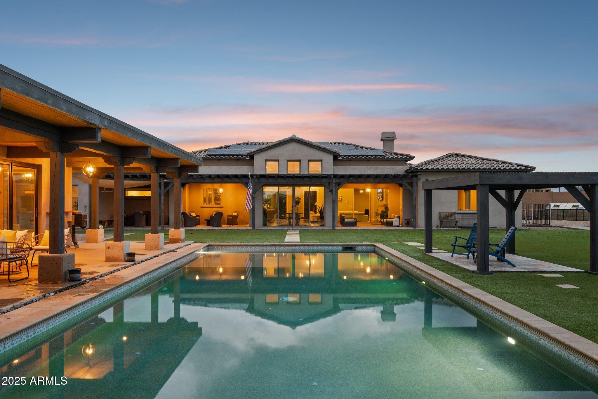 5237 E MONTGOMERY Road