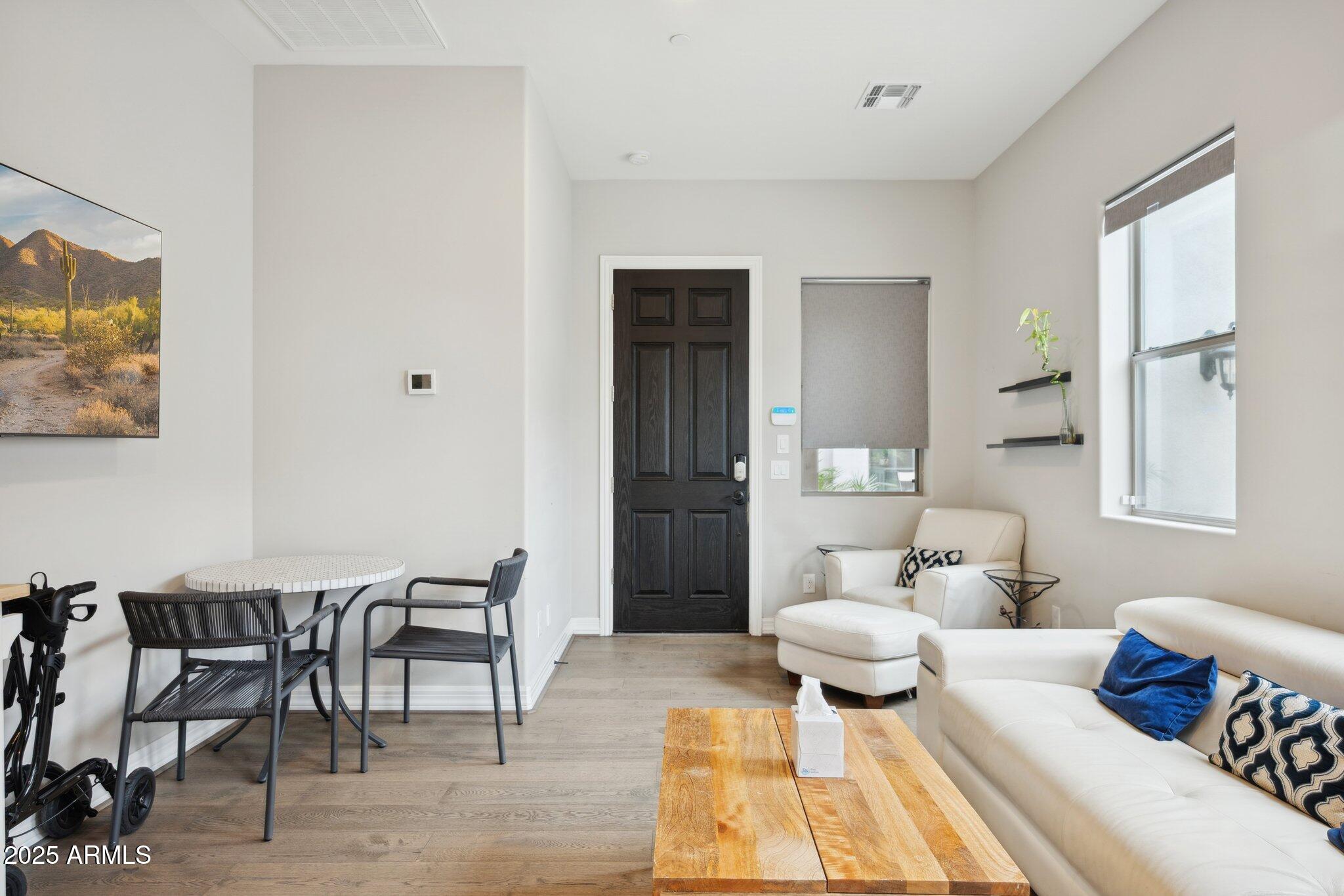 5237 E MONTGOMERY Road