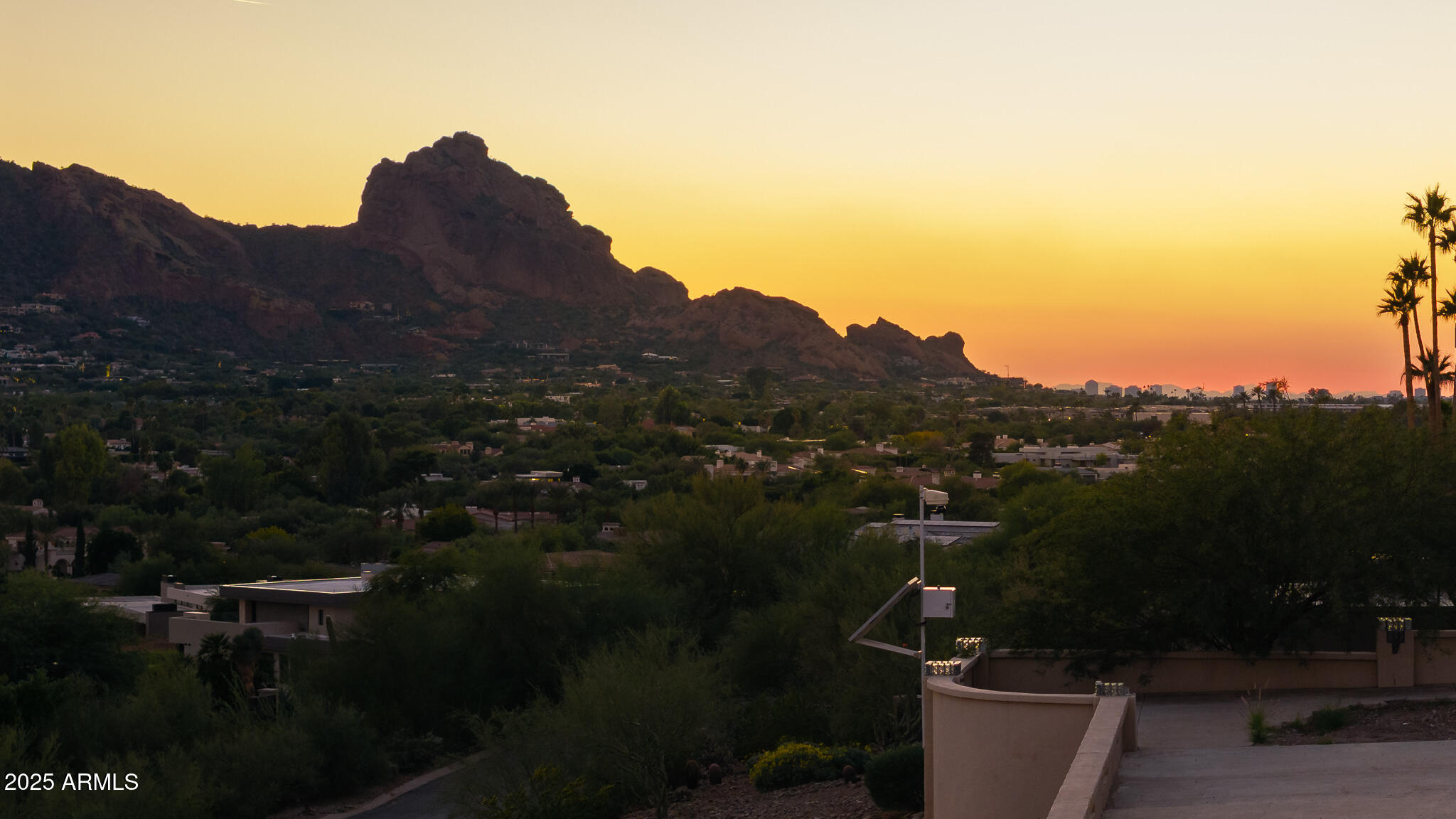 6418 E JOSHUA TREE Lane 2