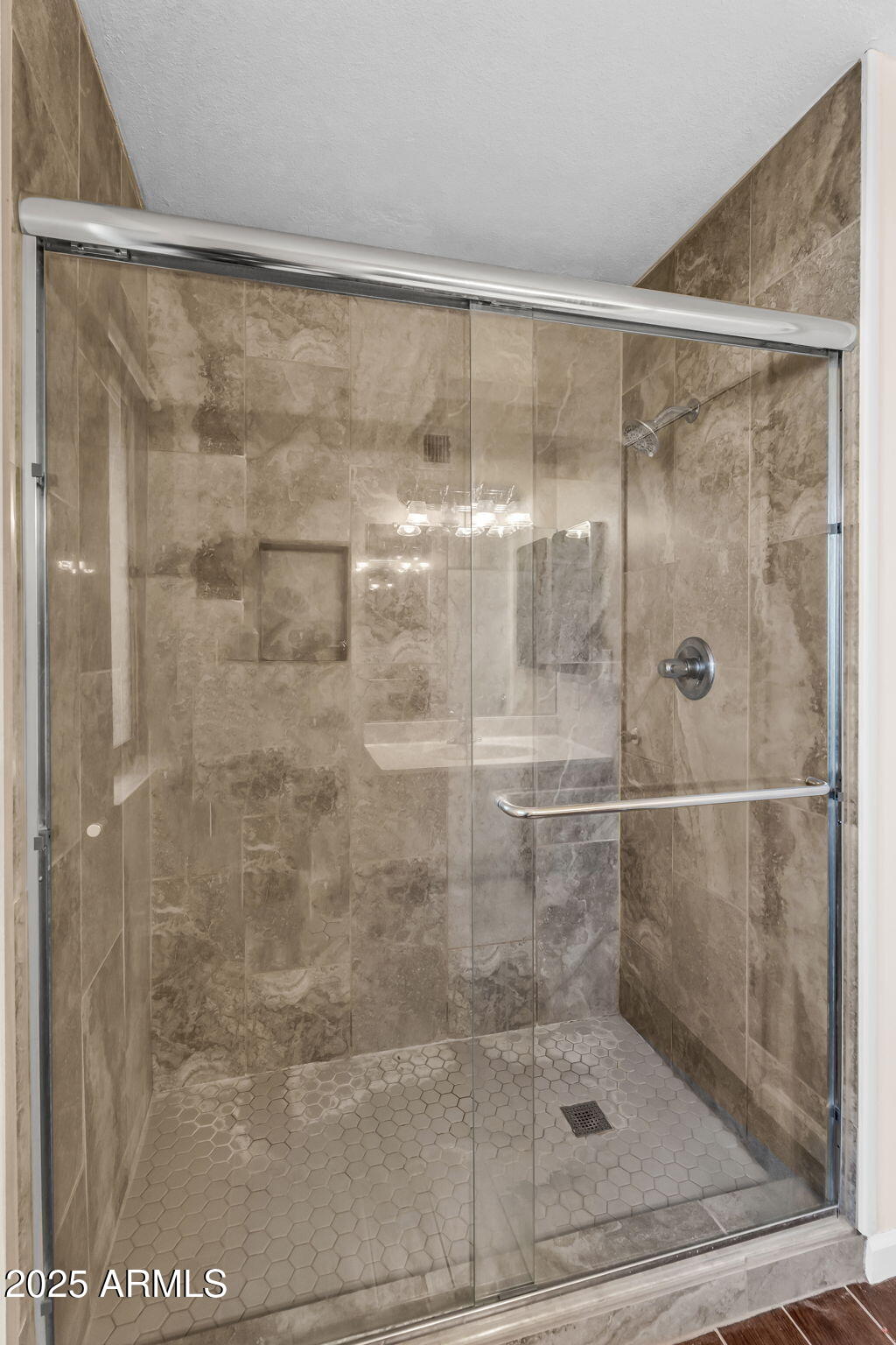 13621 N EMBERWOOD Drive