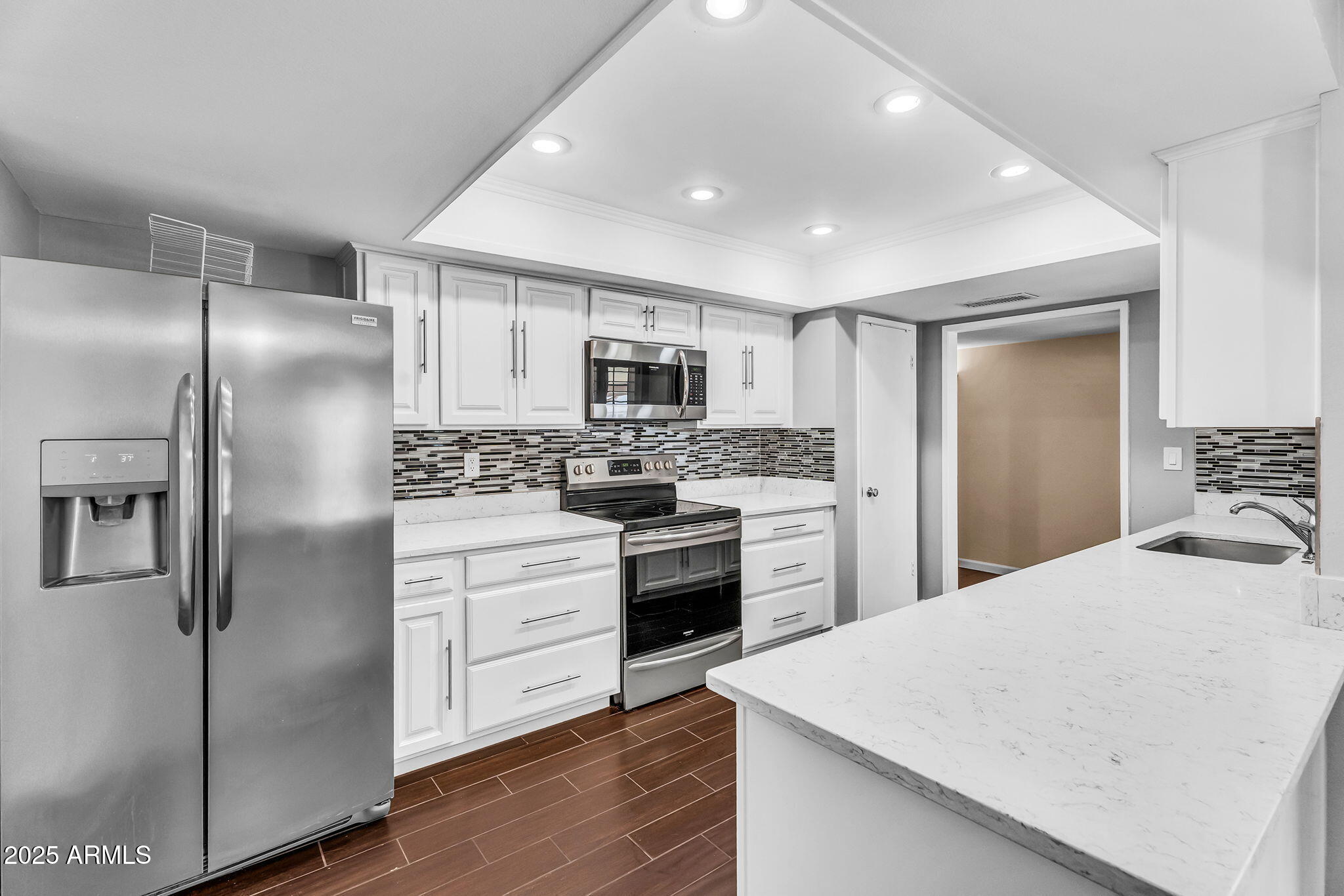 13621 N EMBERWOOD Drive