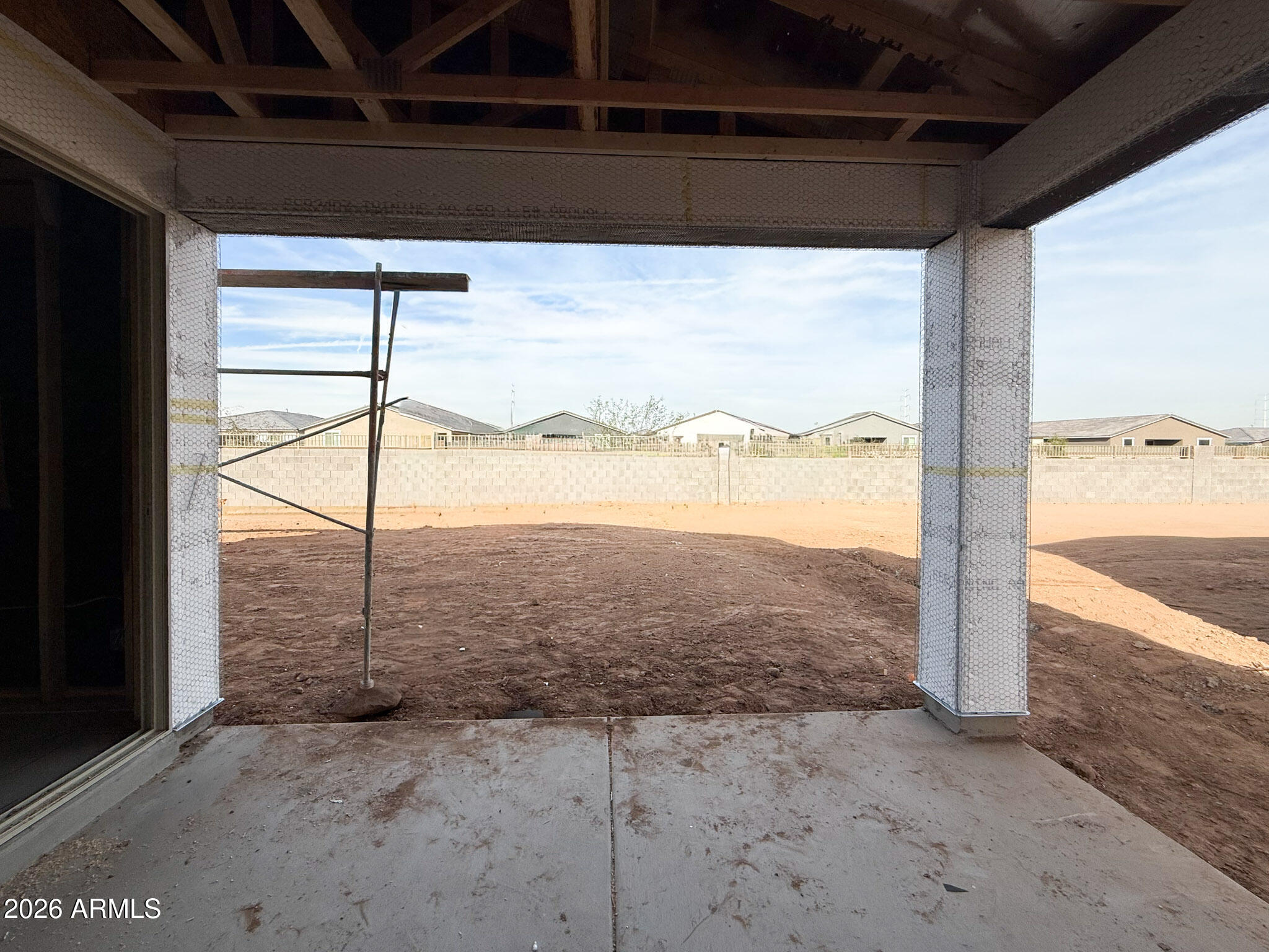 9538 W TAMARISK Avenue