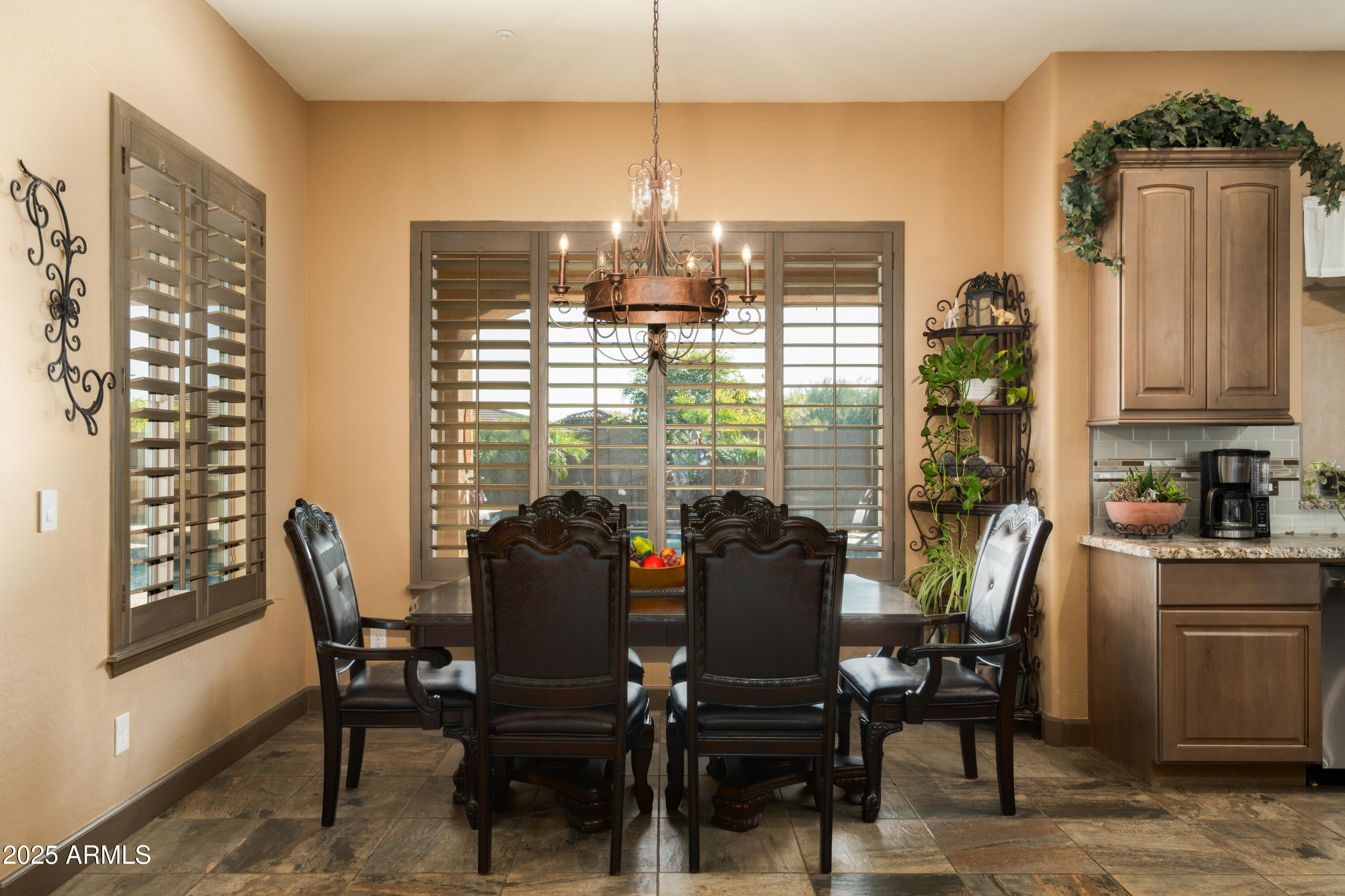 12937 W CALLE DE SOL