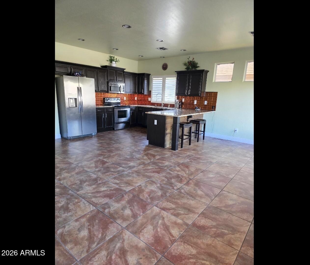 1938 E LOS ALAMOS Street