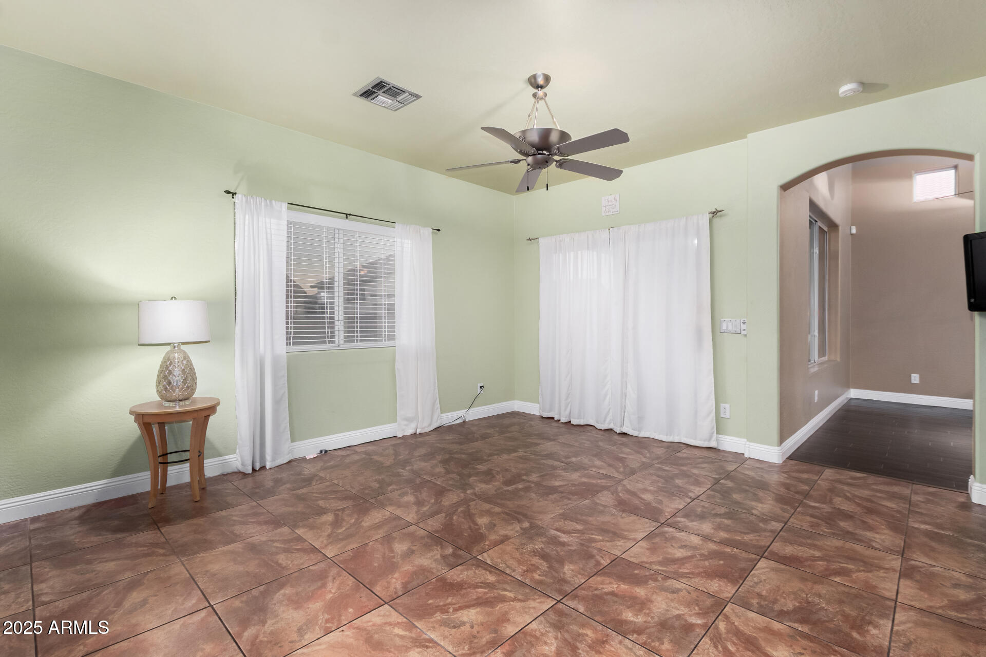 1938 E LOS ALAMOS Street