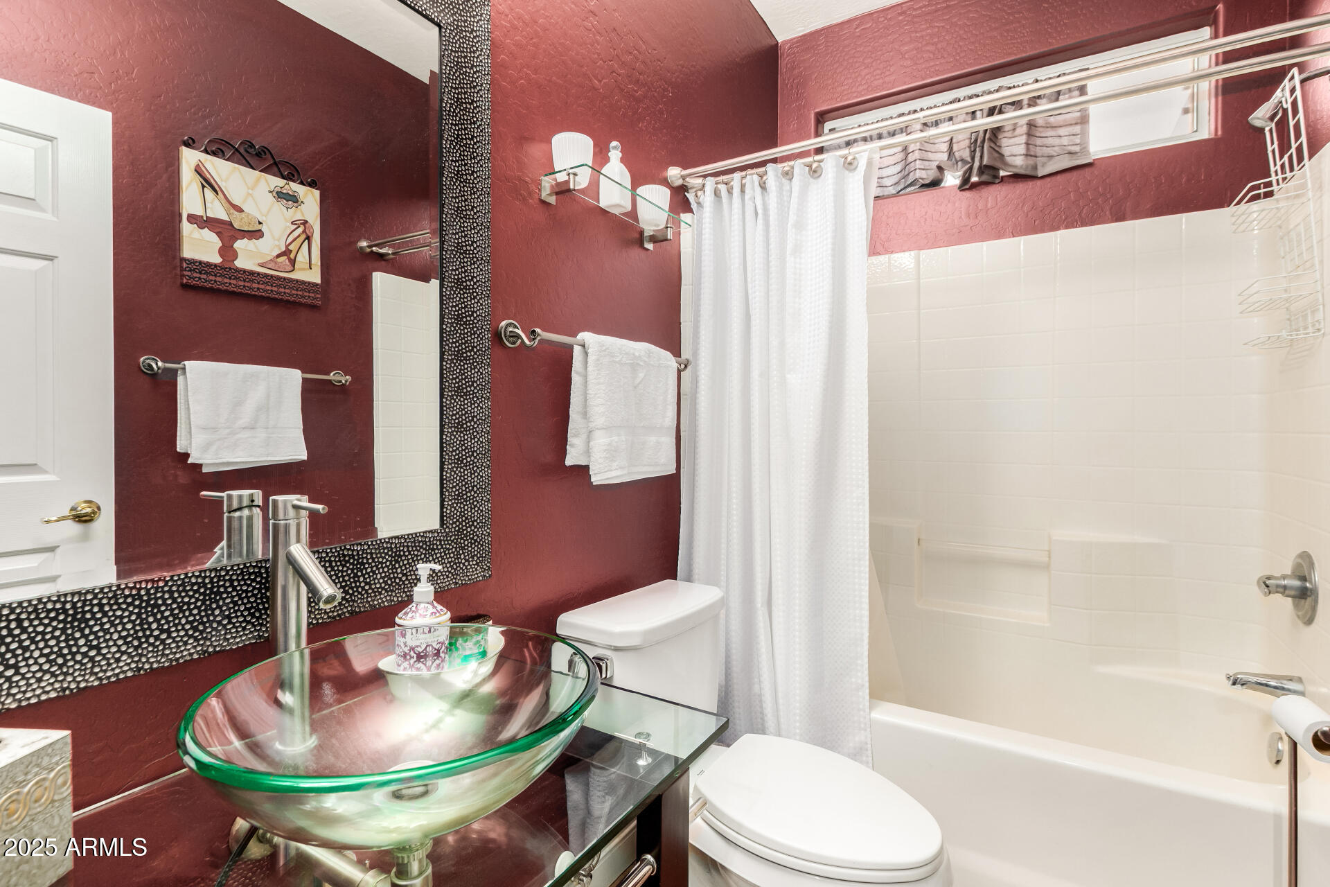 1938 E LOS ALAMOS Street