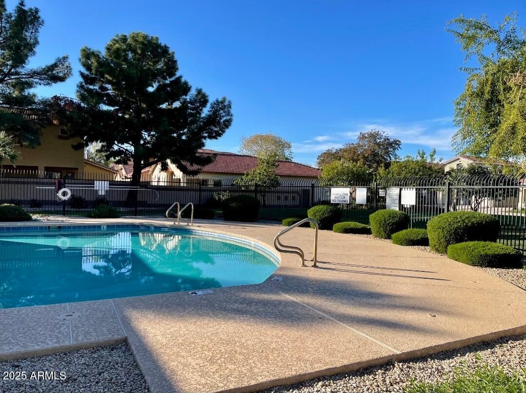 1938 E LOS ALAMOS Street