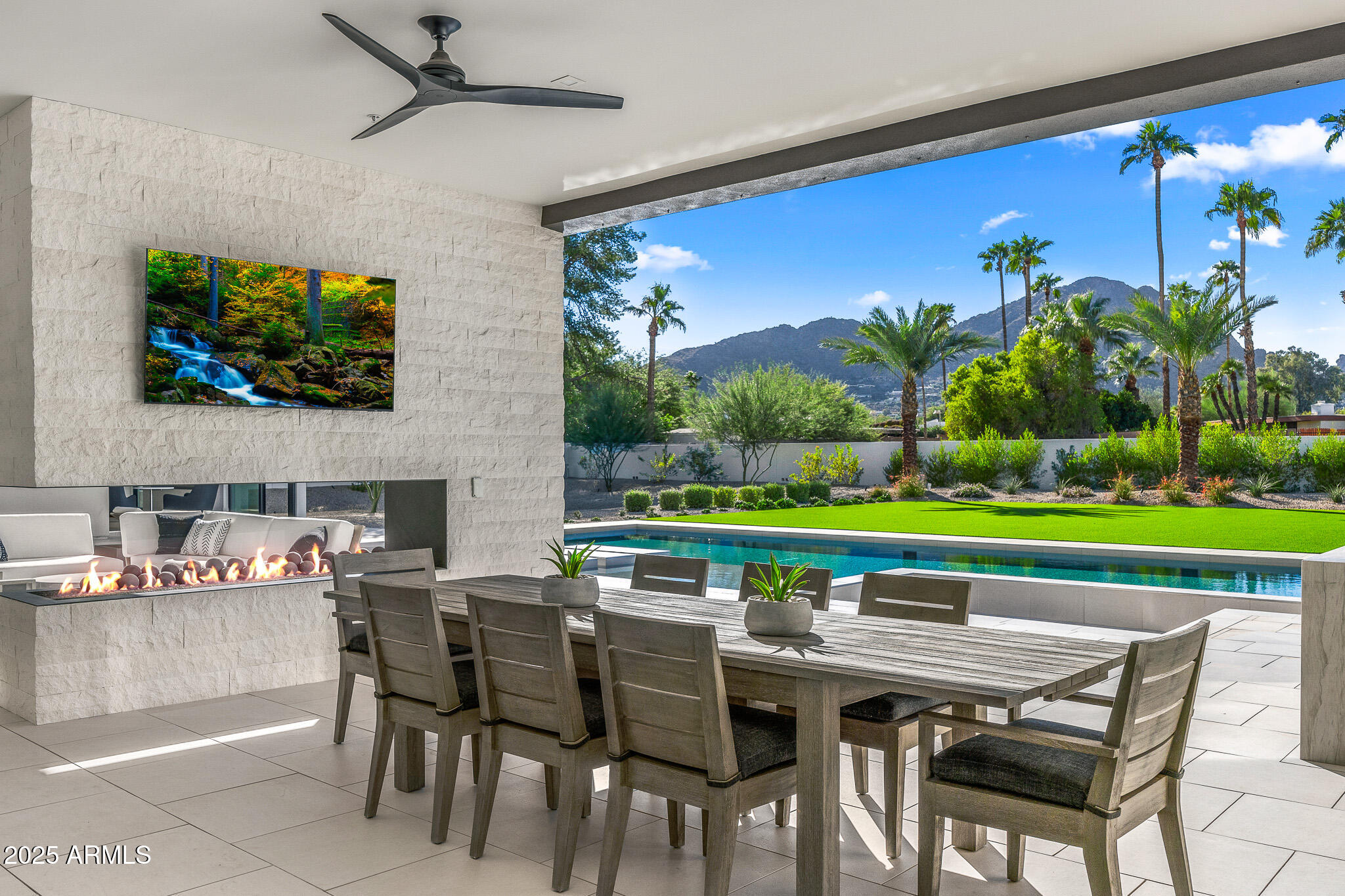 5800 N MONTE VISTA Drive