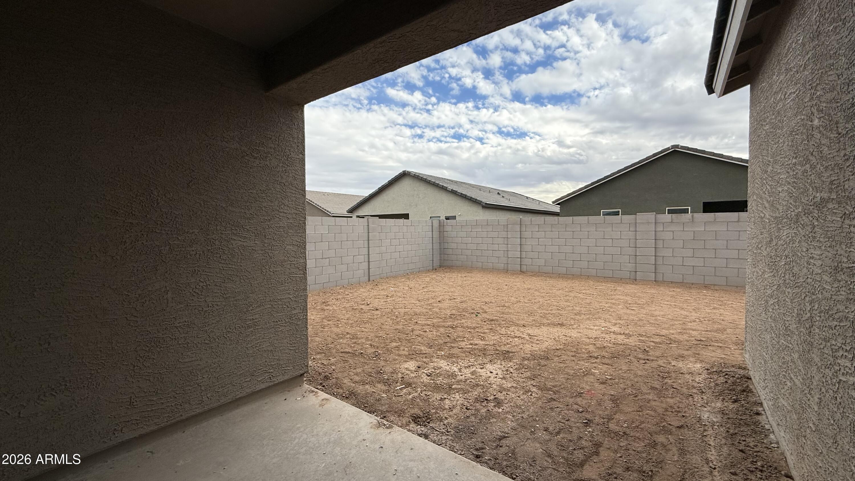 47663 W KENNER Drive