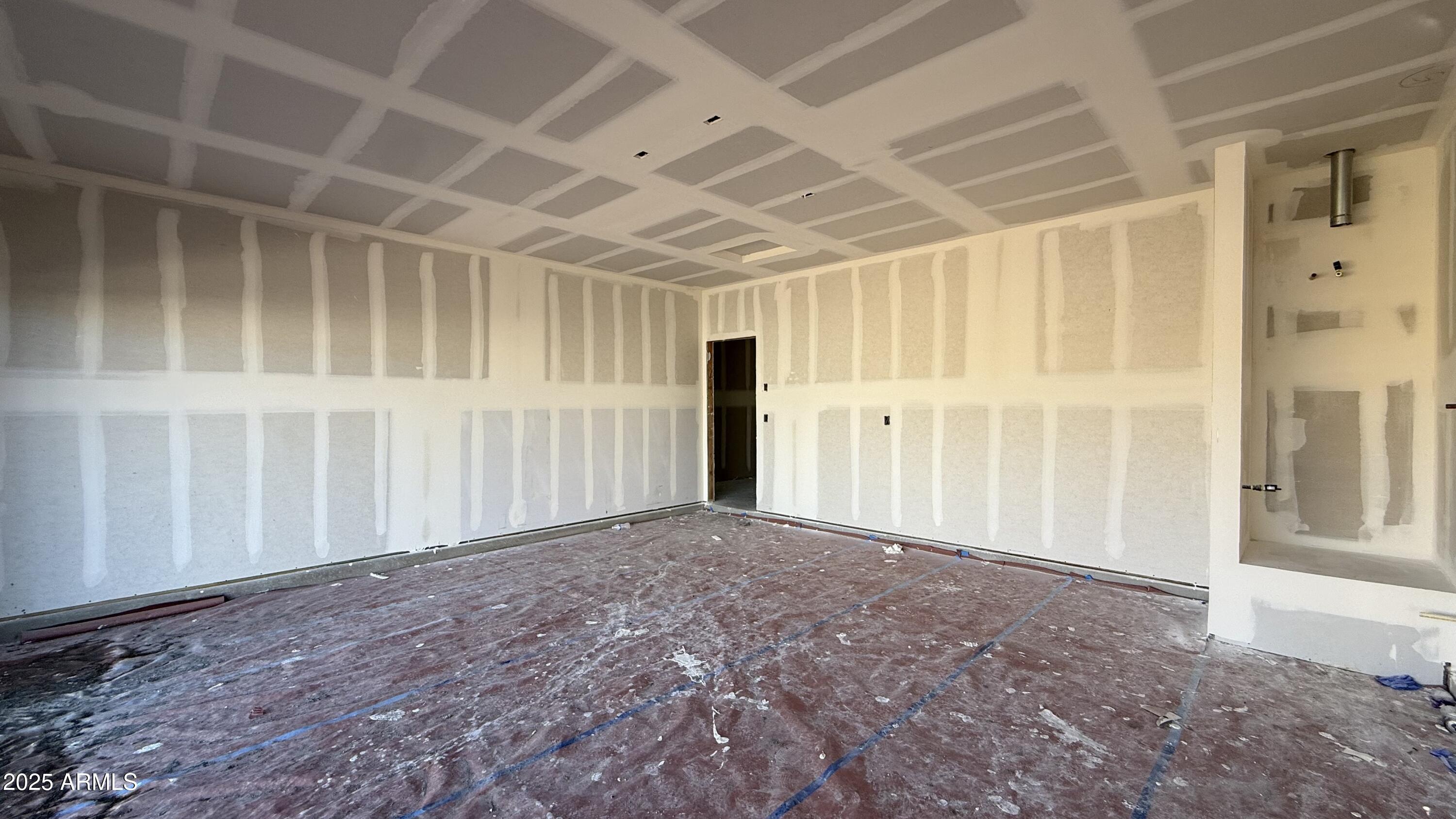 47663 W KENNER Drive