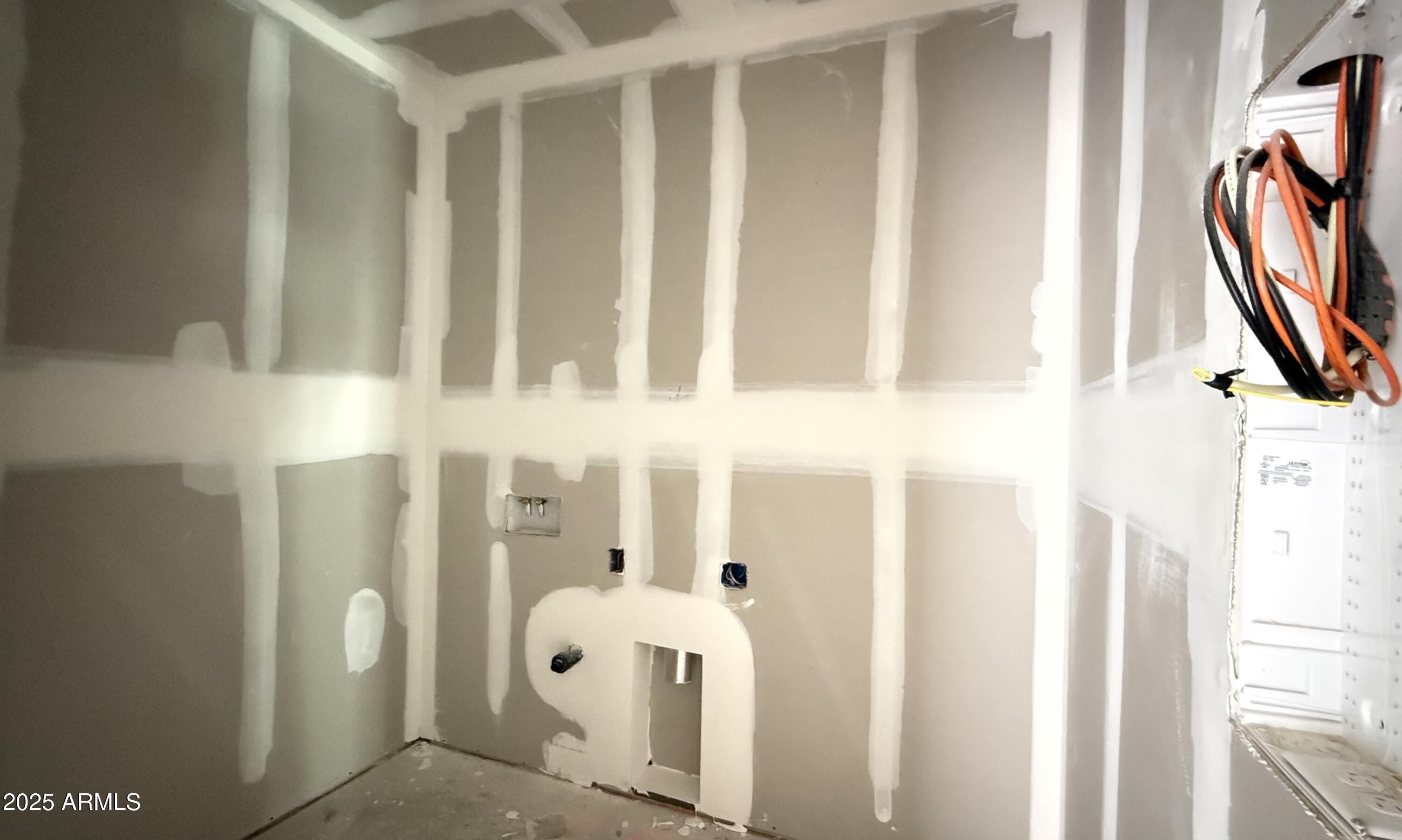 47663 W KENNER Drive