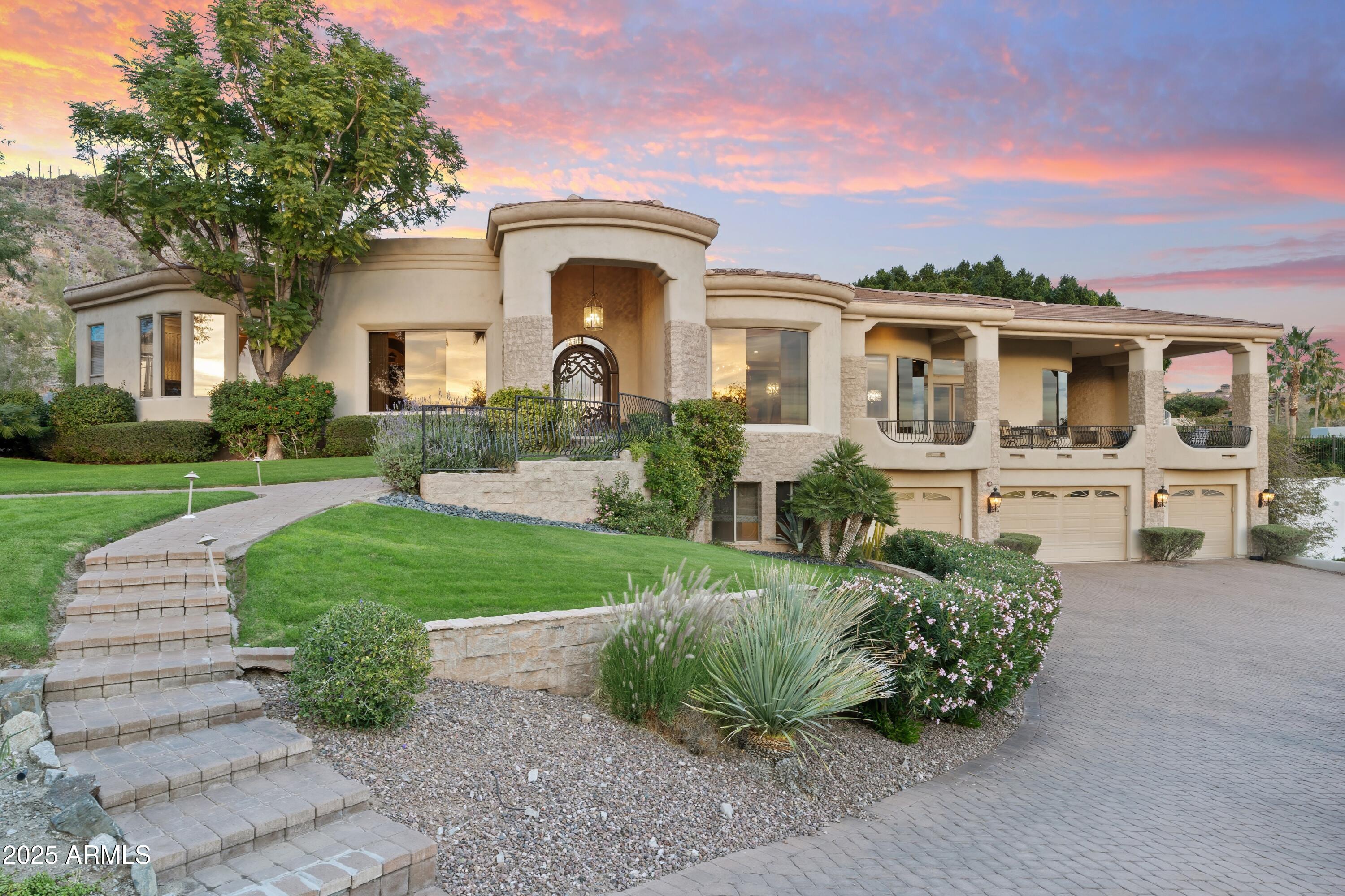 6621 N ARIZONA BILTMORE Circle