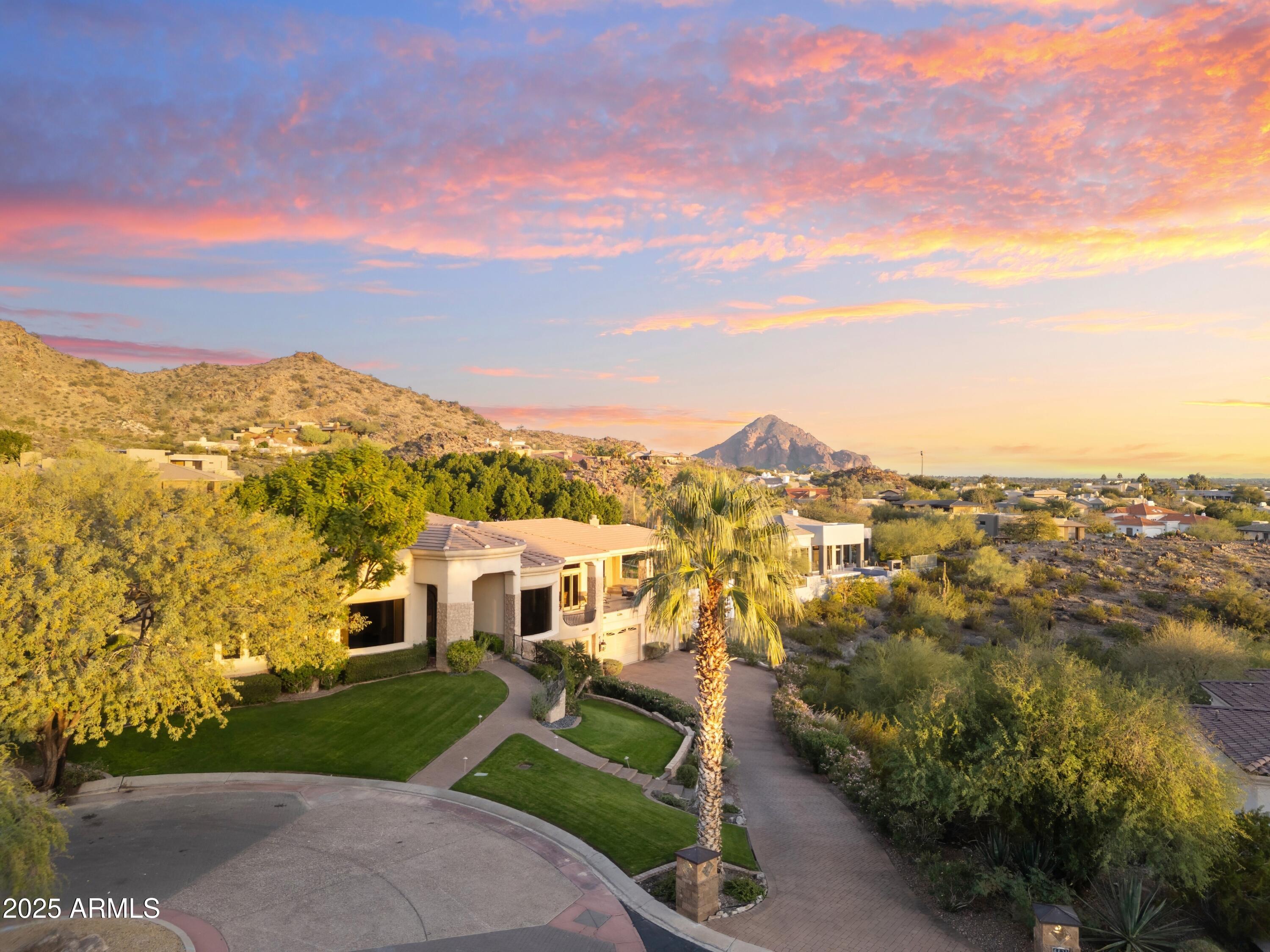 6621 N ARIZONA BILTMORE Circle