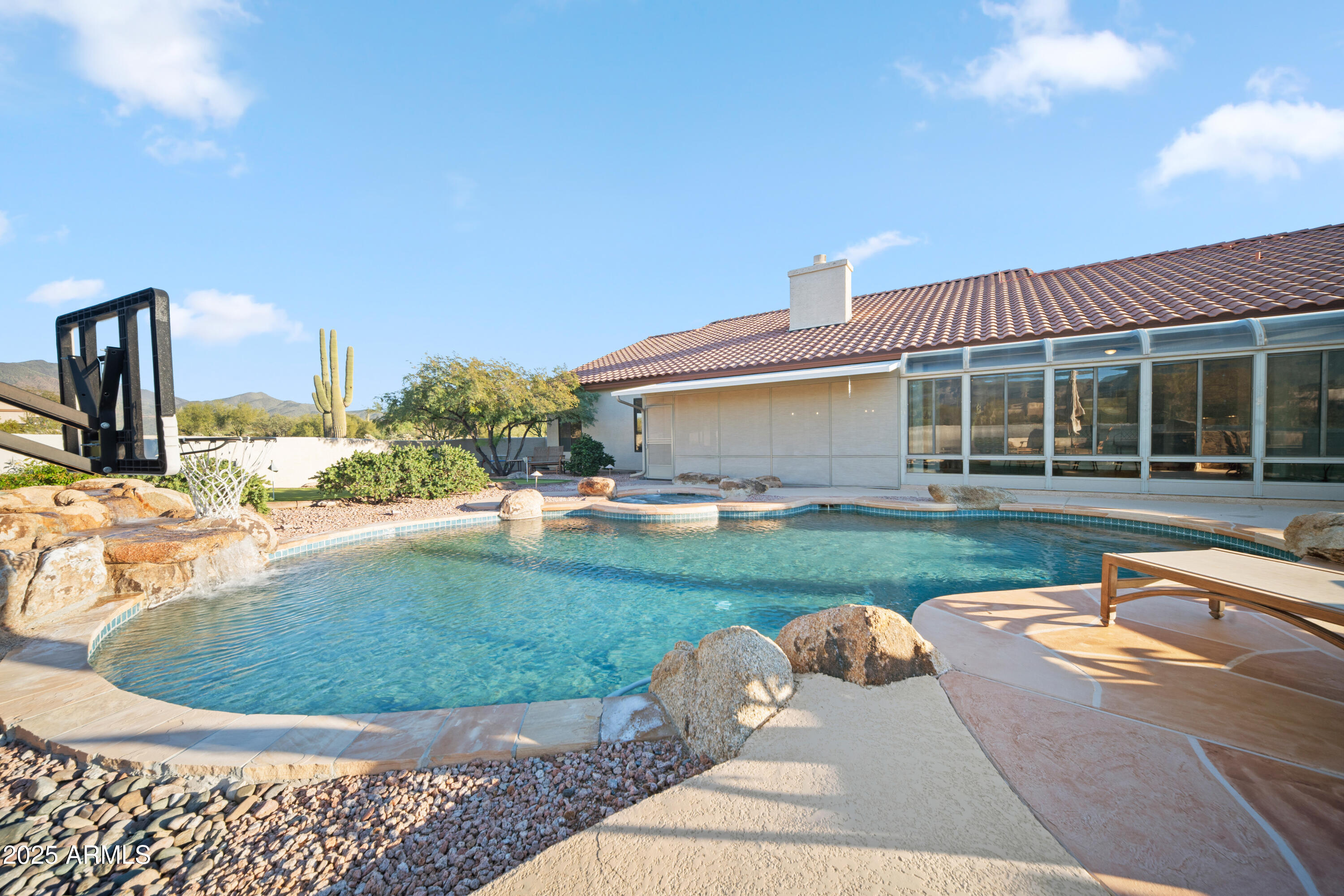 5894 E Hidden Springs Road