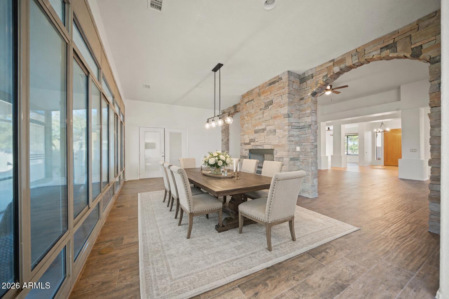 5894 E Hidden Springs Road