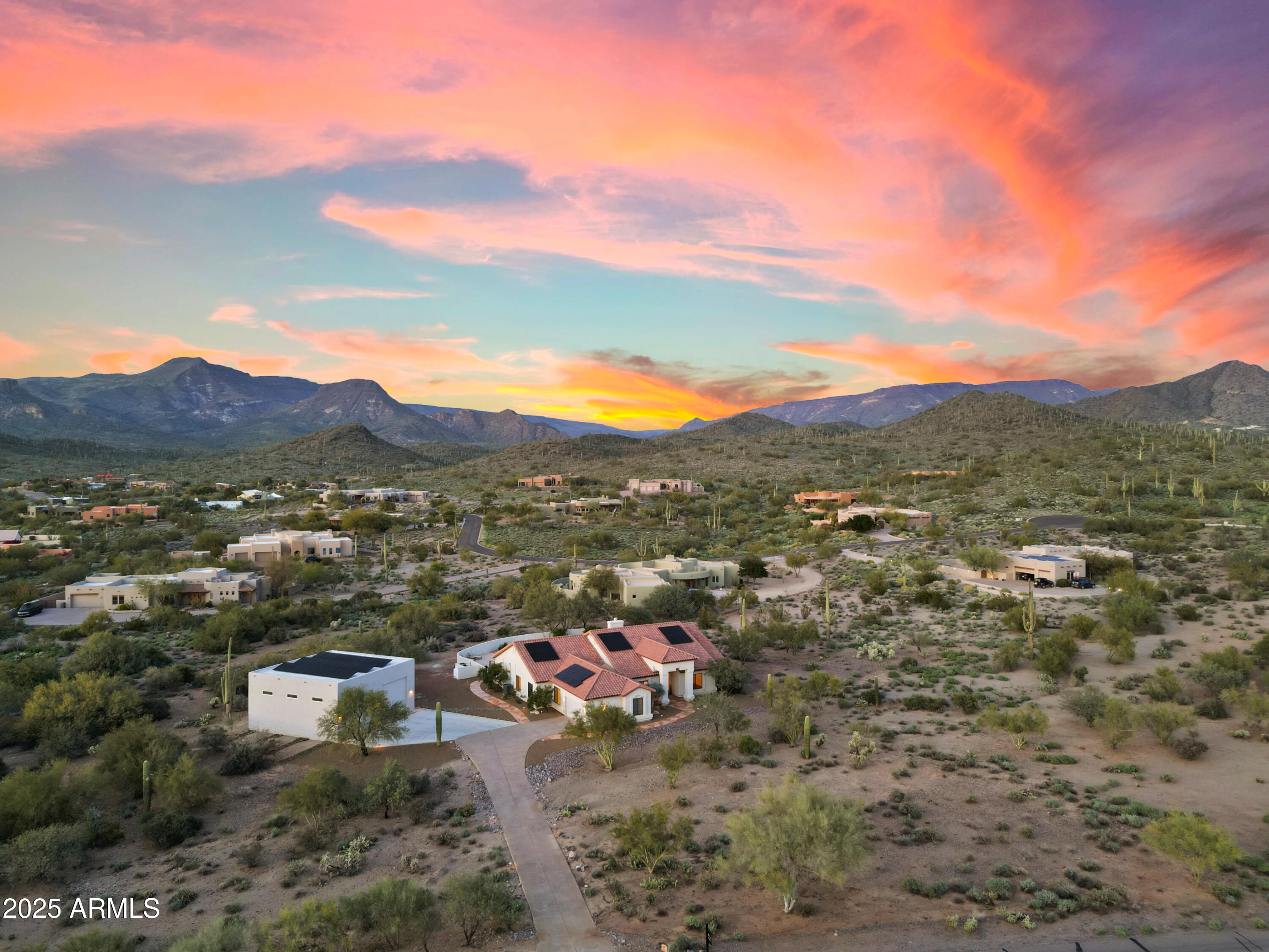 5894 E Hidden Springs Road