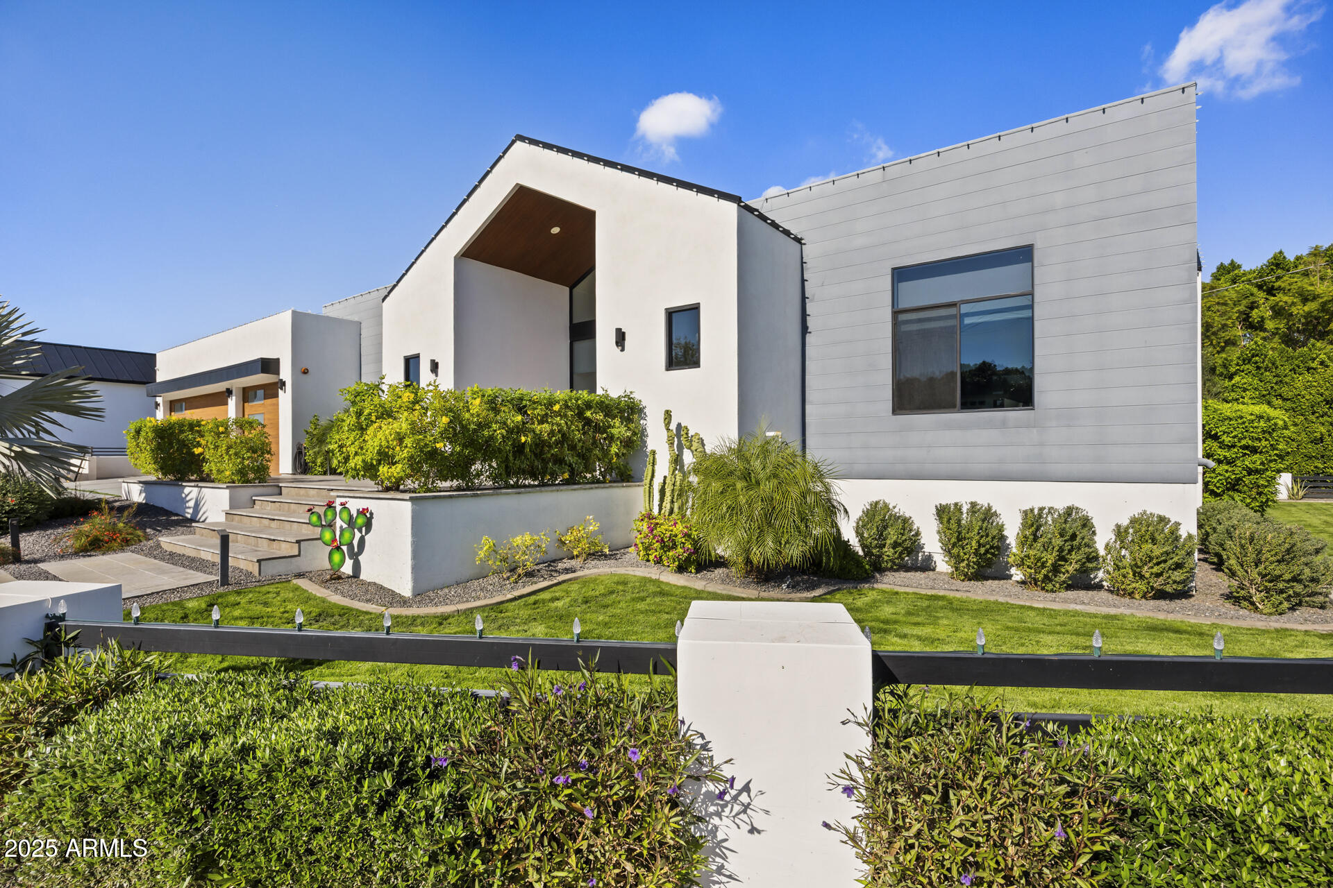 6426 E CALLE CAMELIA Avenue