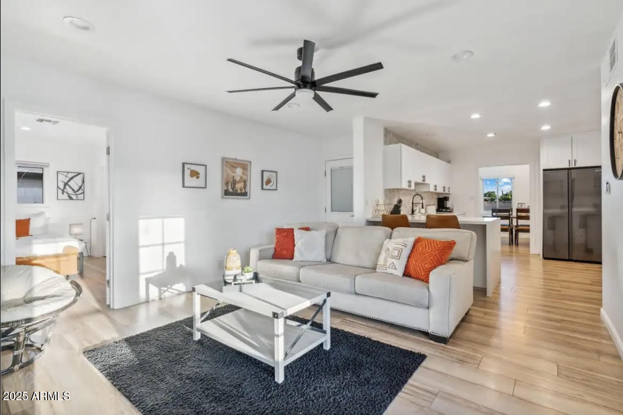 8302 E Windsor Avenue