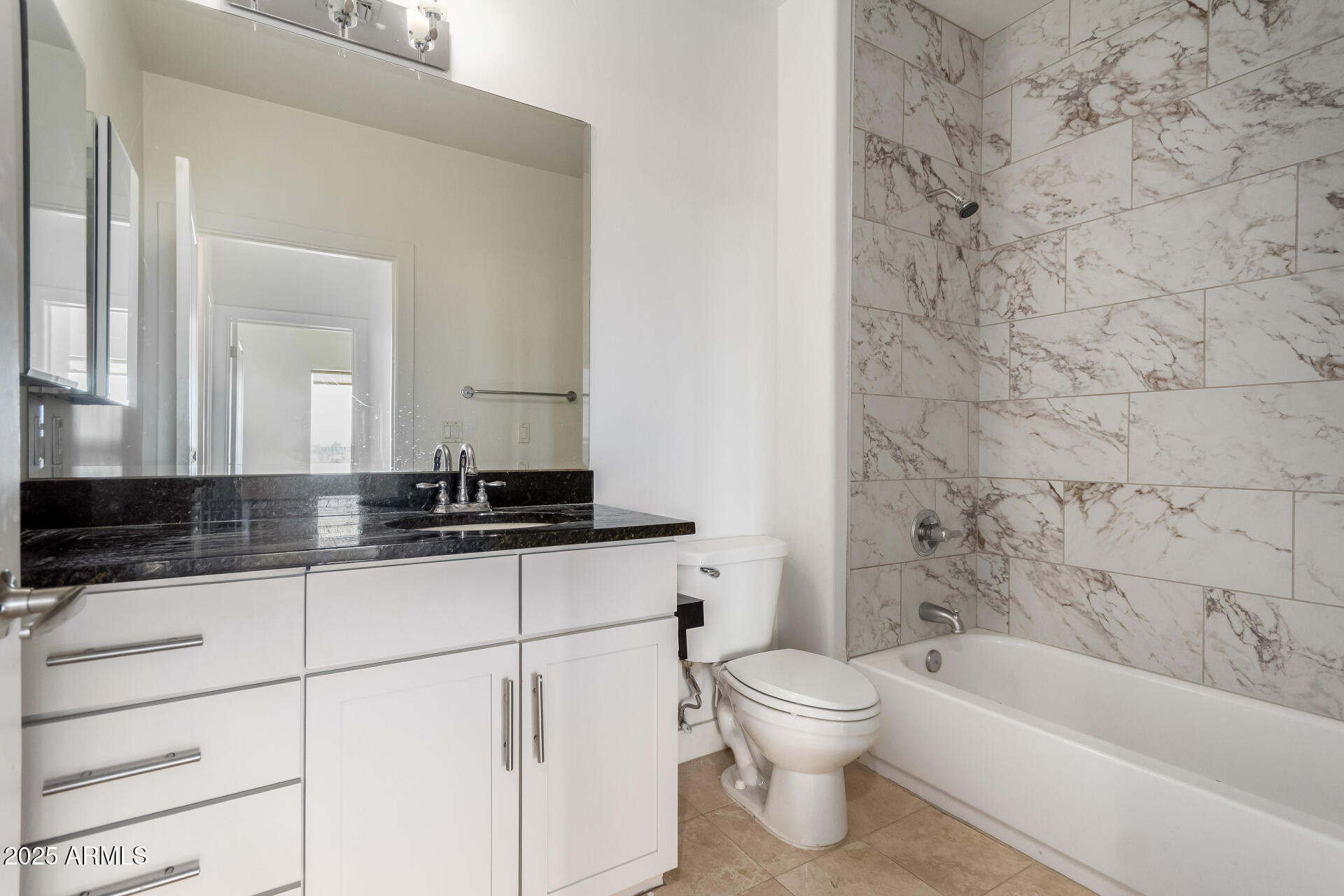 945 E PLAYA DEL NORTE Drive 3013