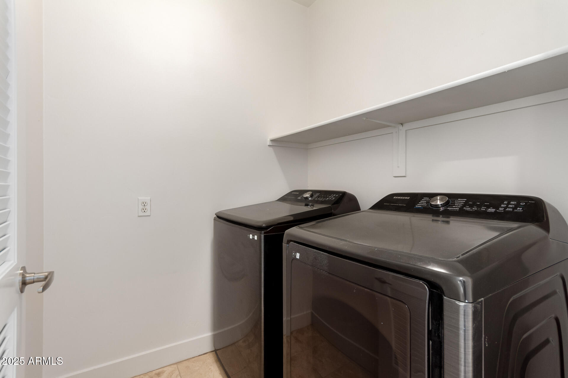 945 E PLAYA DEL NORTE Drive 3013