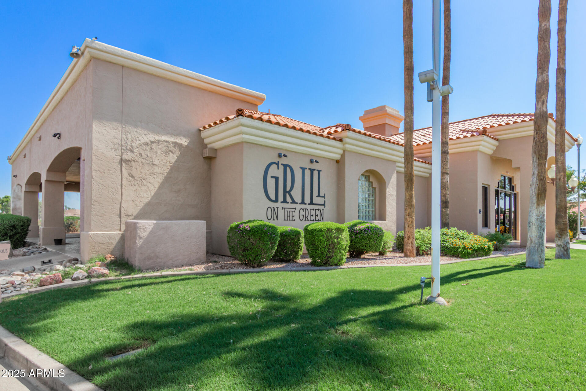 5733 S AMBERWOOD Drive