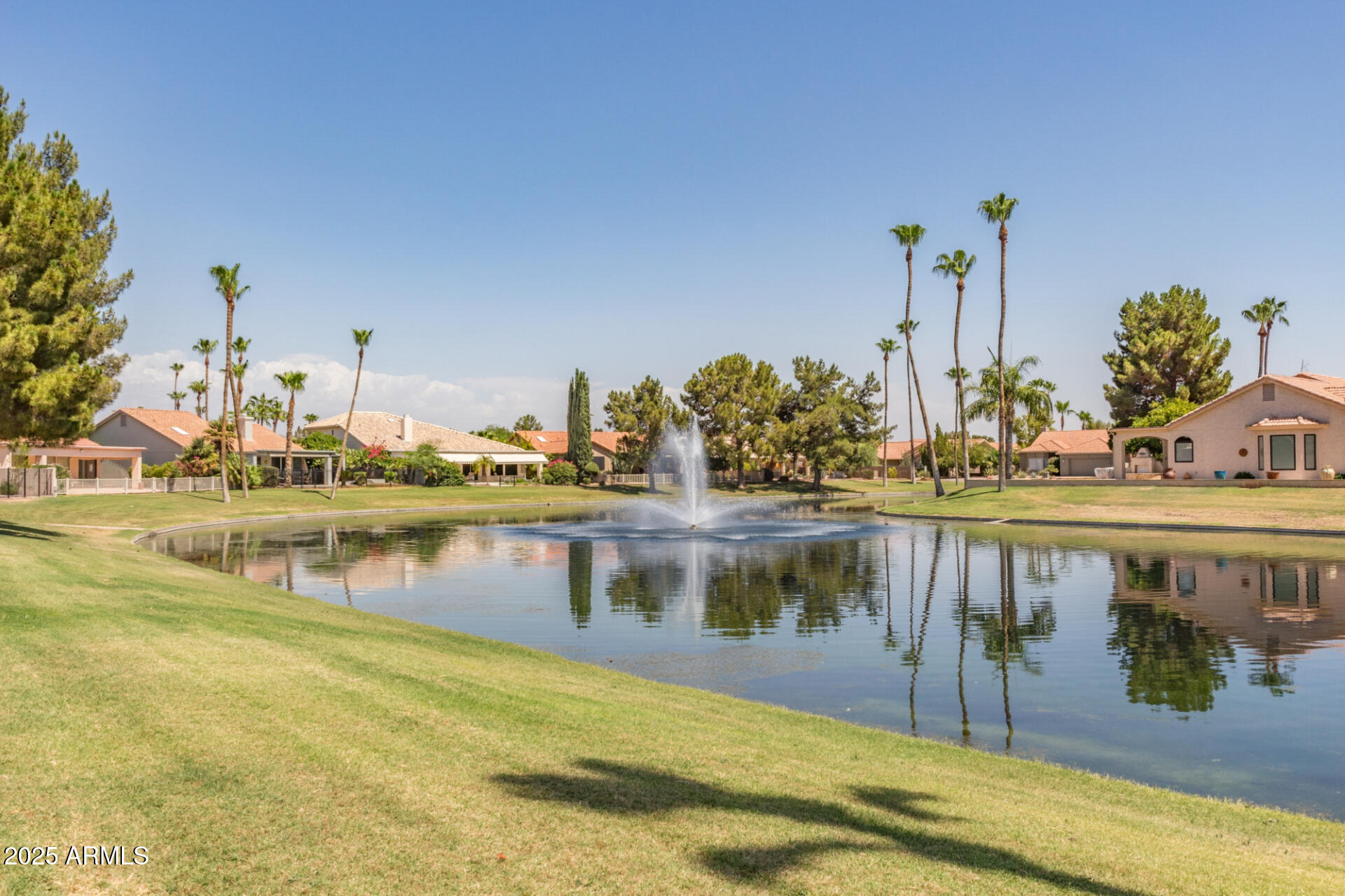 5733 S AMBERWOOD Drive