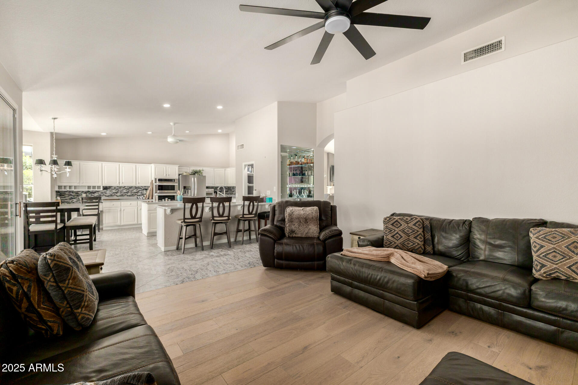 5733 S AMBERWOOD Drive