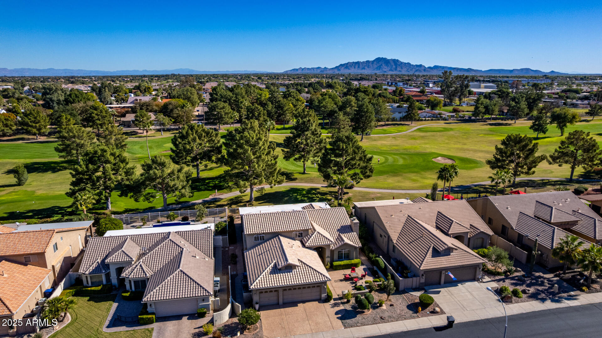 5733 S AMBERWOOD Drive