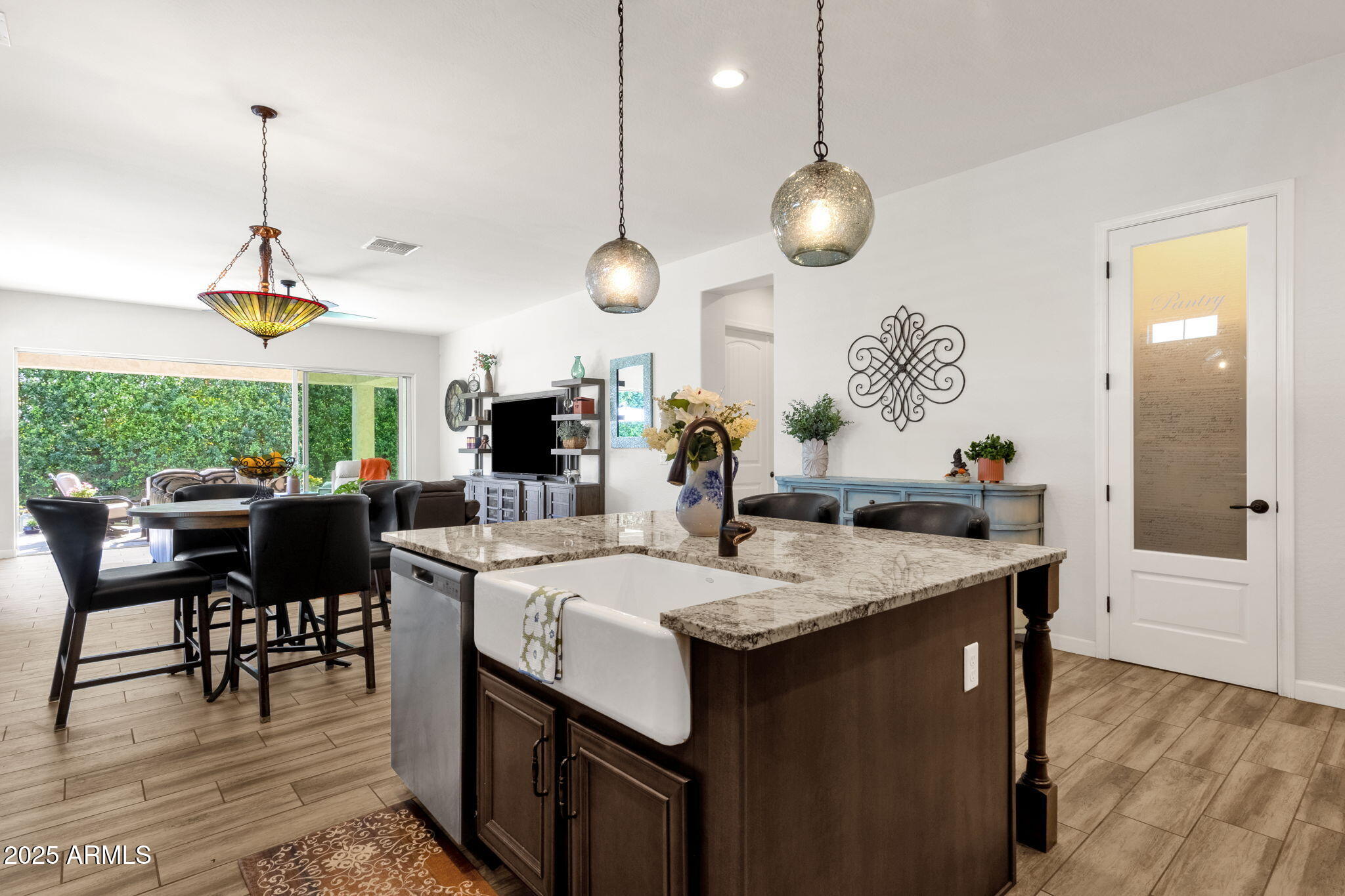 4525 E FOUNTAIN Street