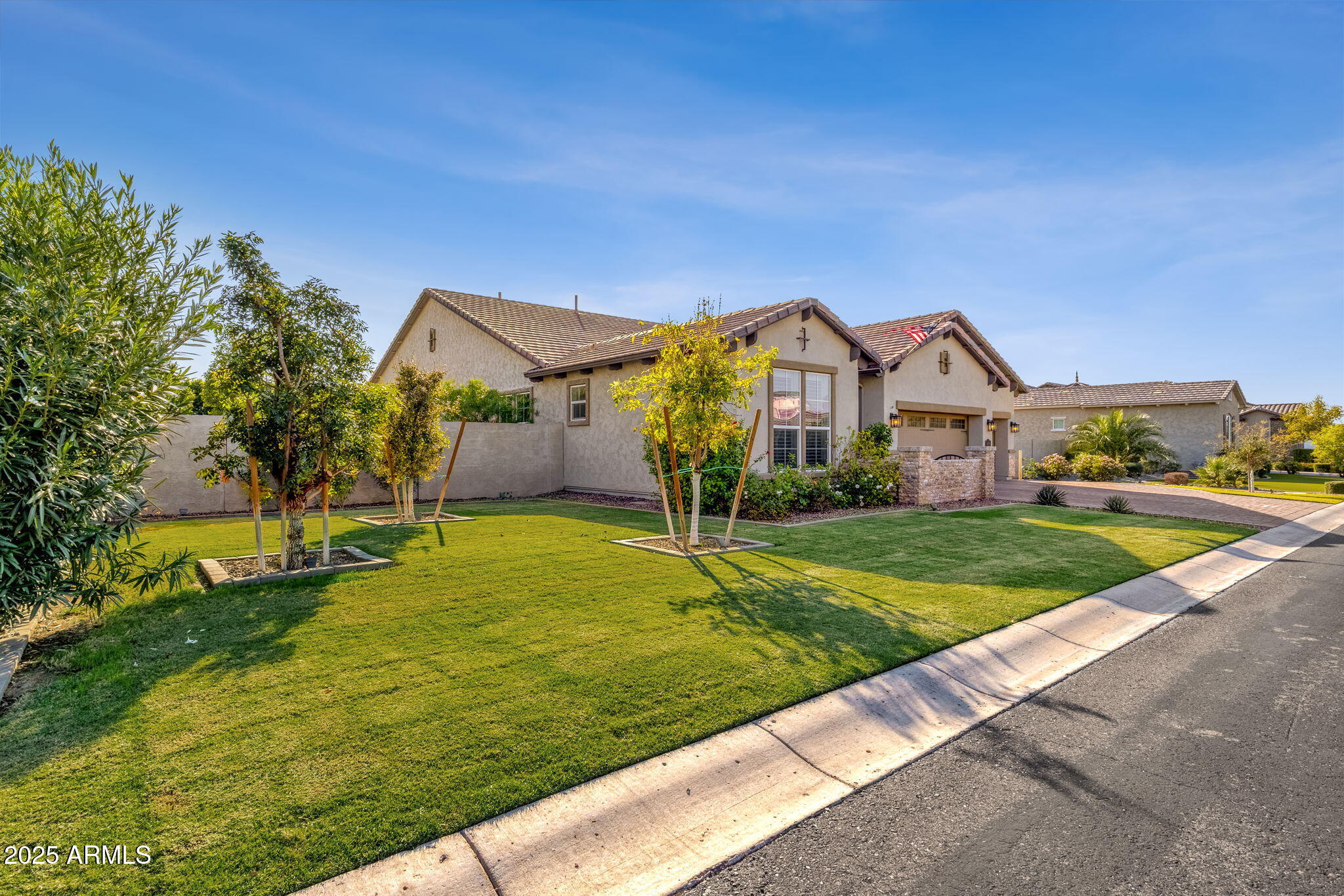 4525 E FOUNTAIN Street