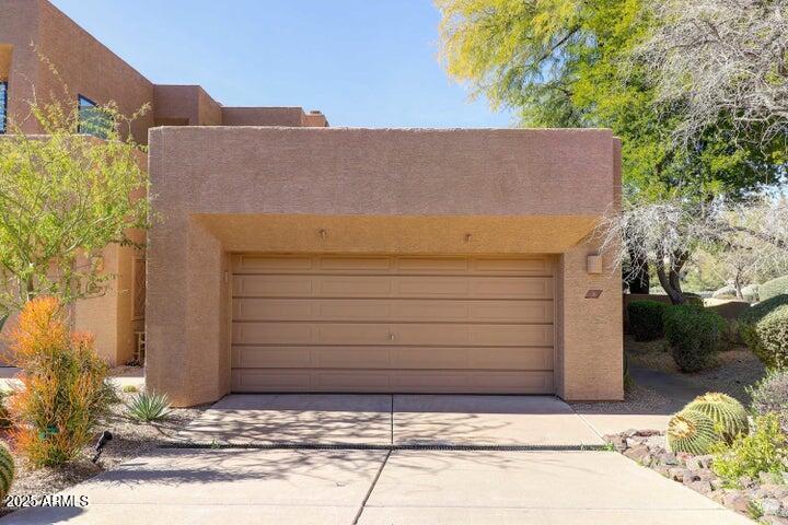 25555 N WINDY WALK Drive 1
