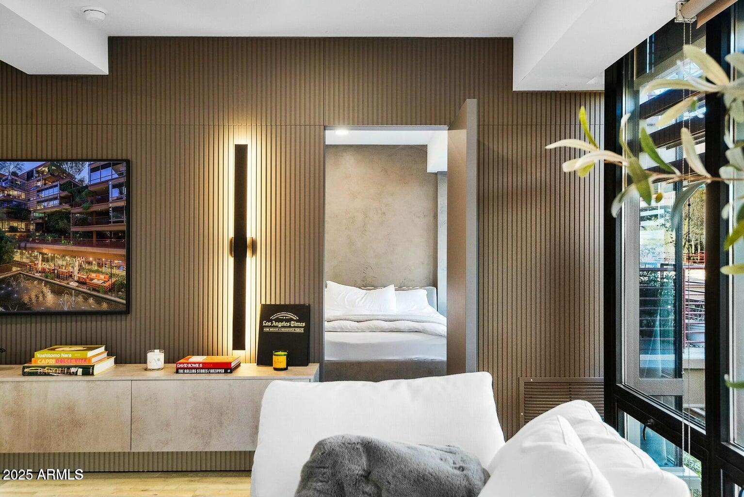 7147 E RANCHO VISTA Drive 6011