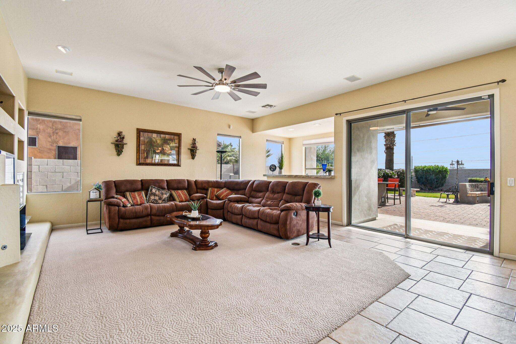 923 W Windsong Drive