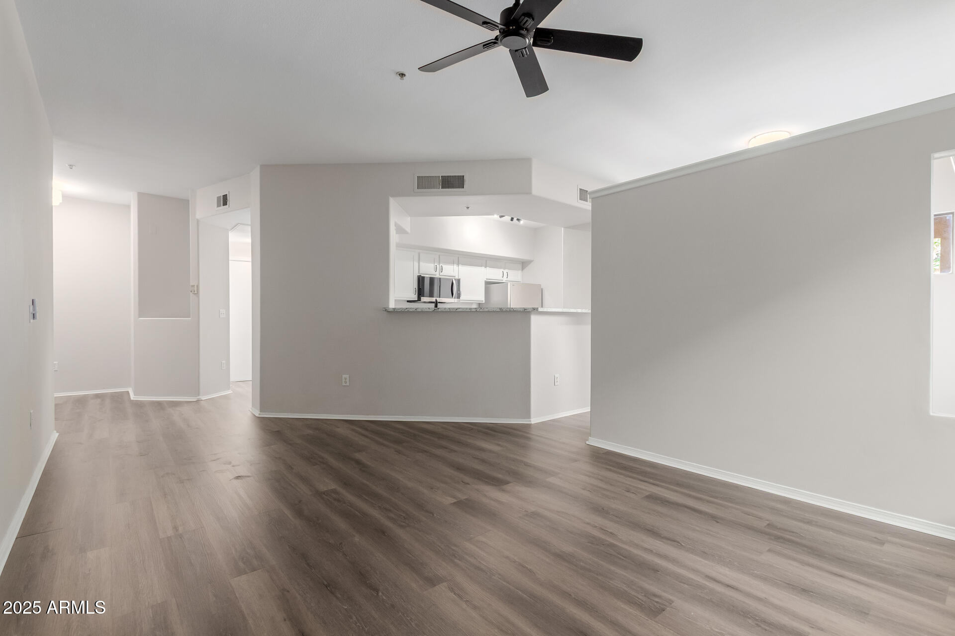 4644 N 22ND Street 1161