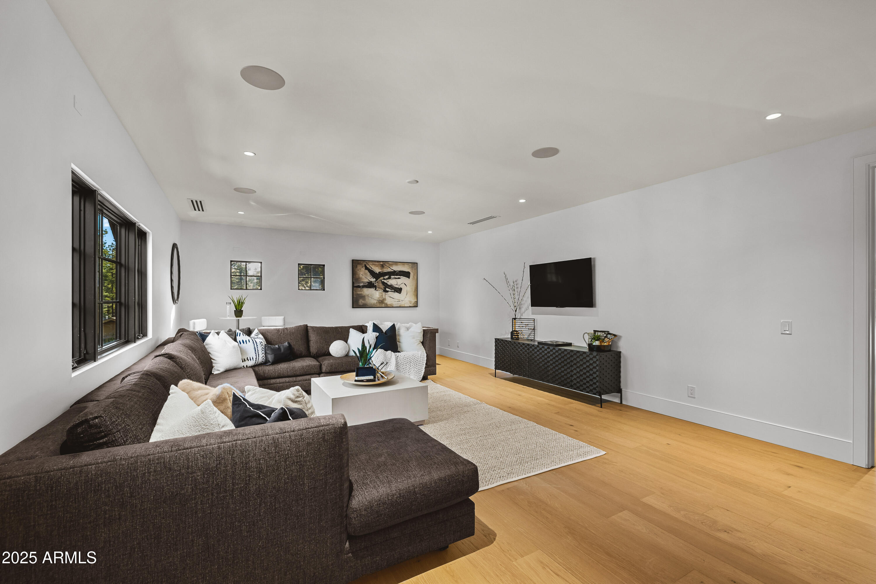 2732 LINDBERG Spring