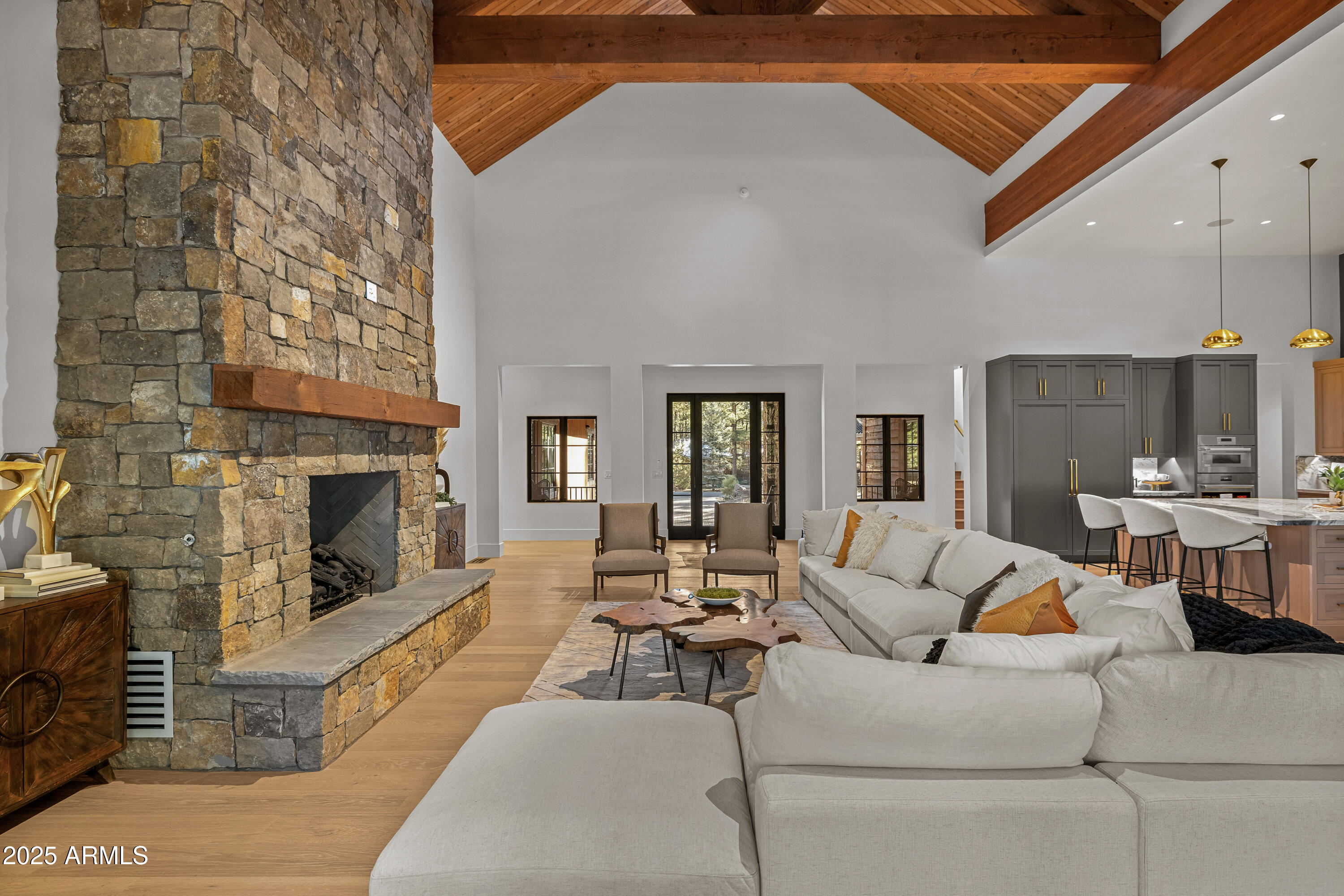 2732 LINDBERG Spring