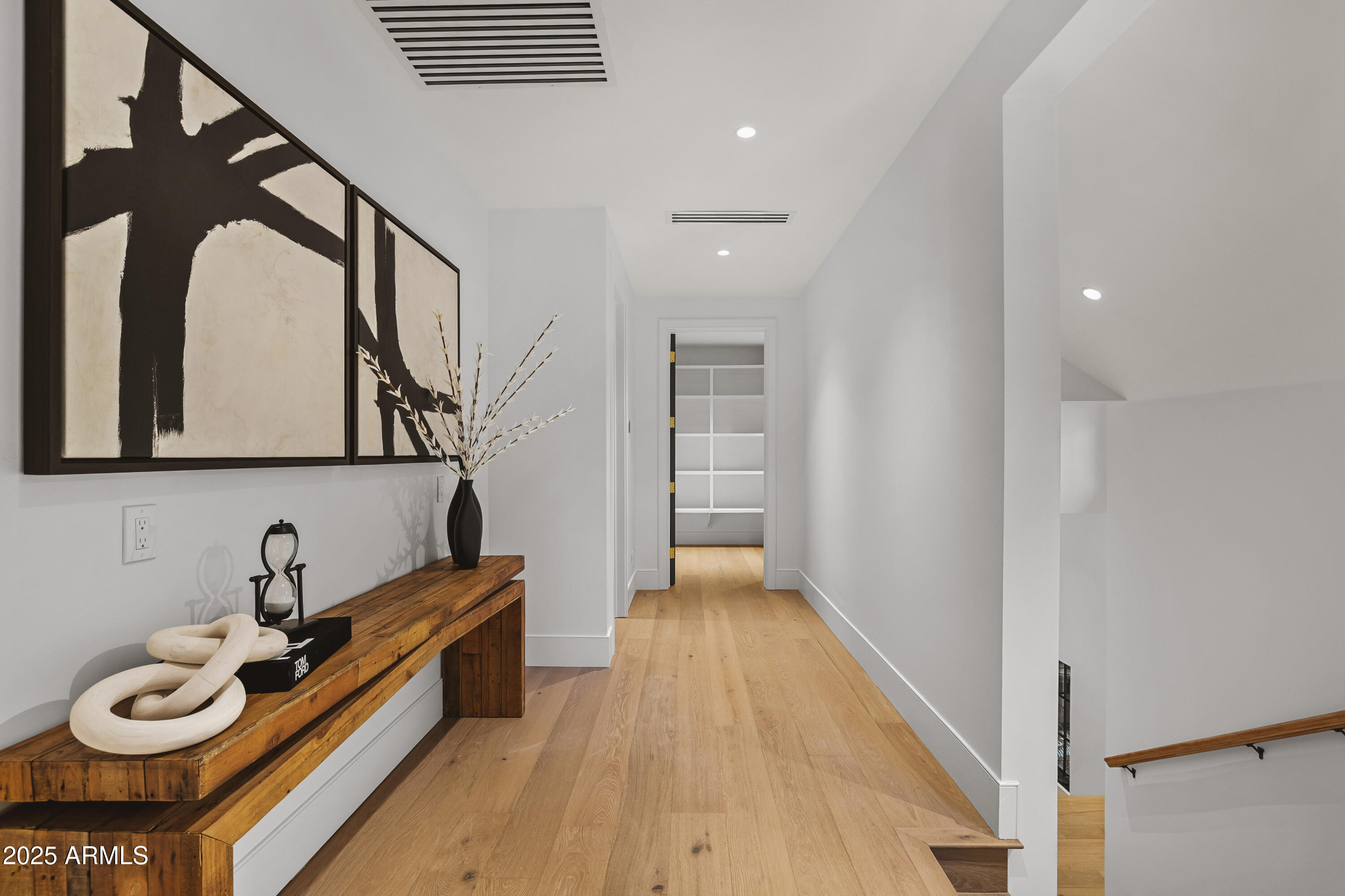 2732 LINDBERG Spring