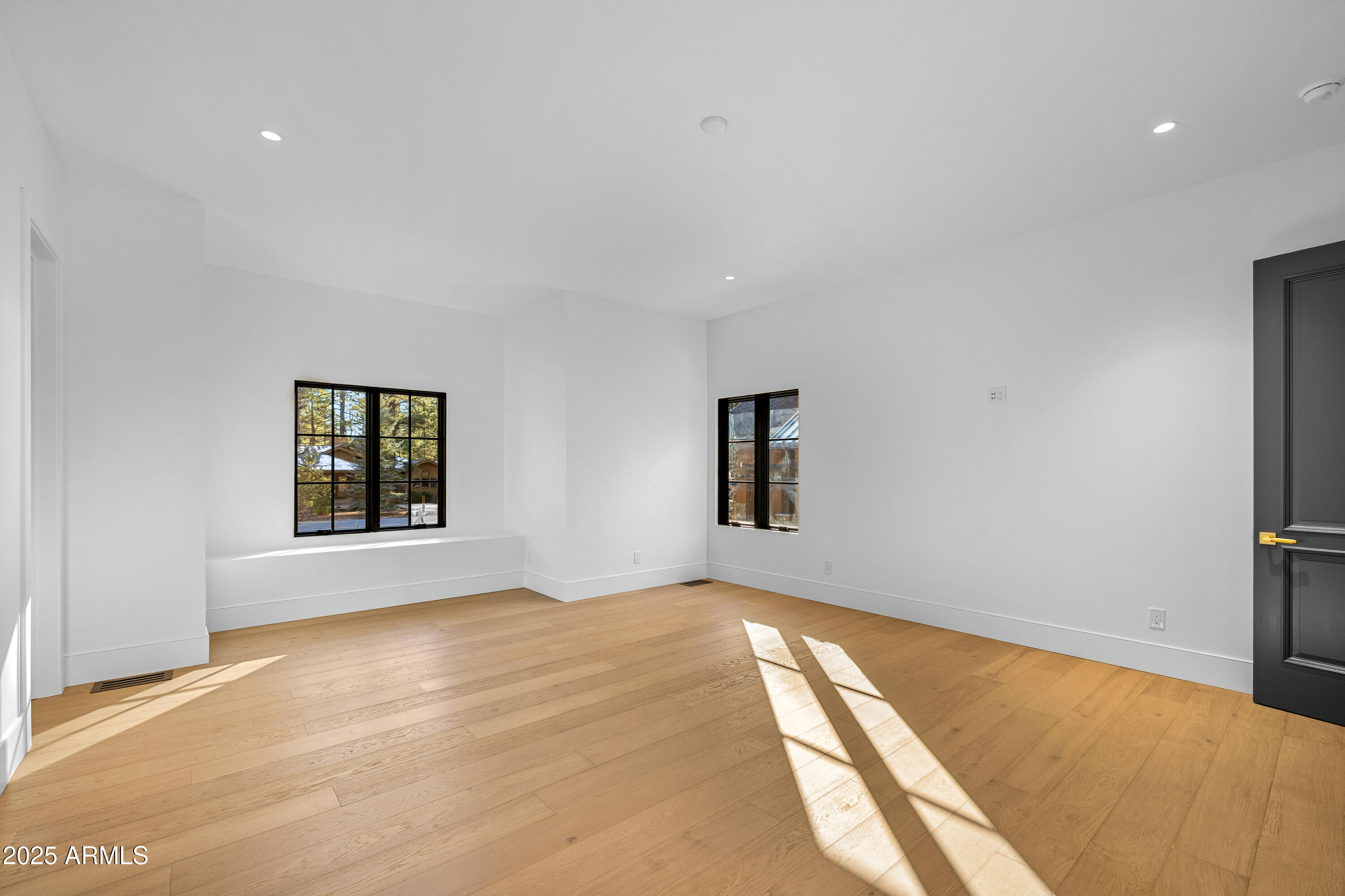 2732 LINDBERG Spring