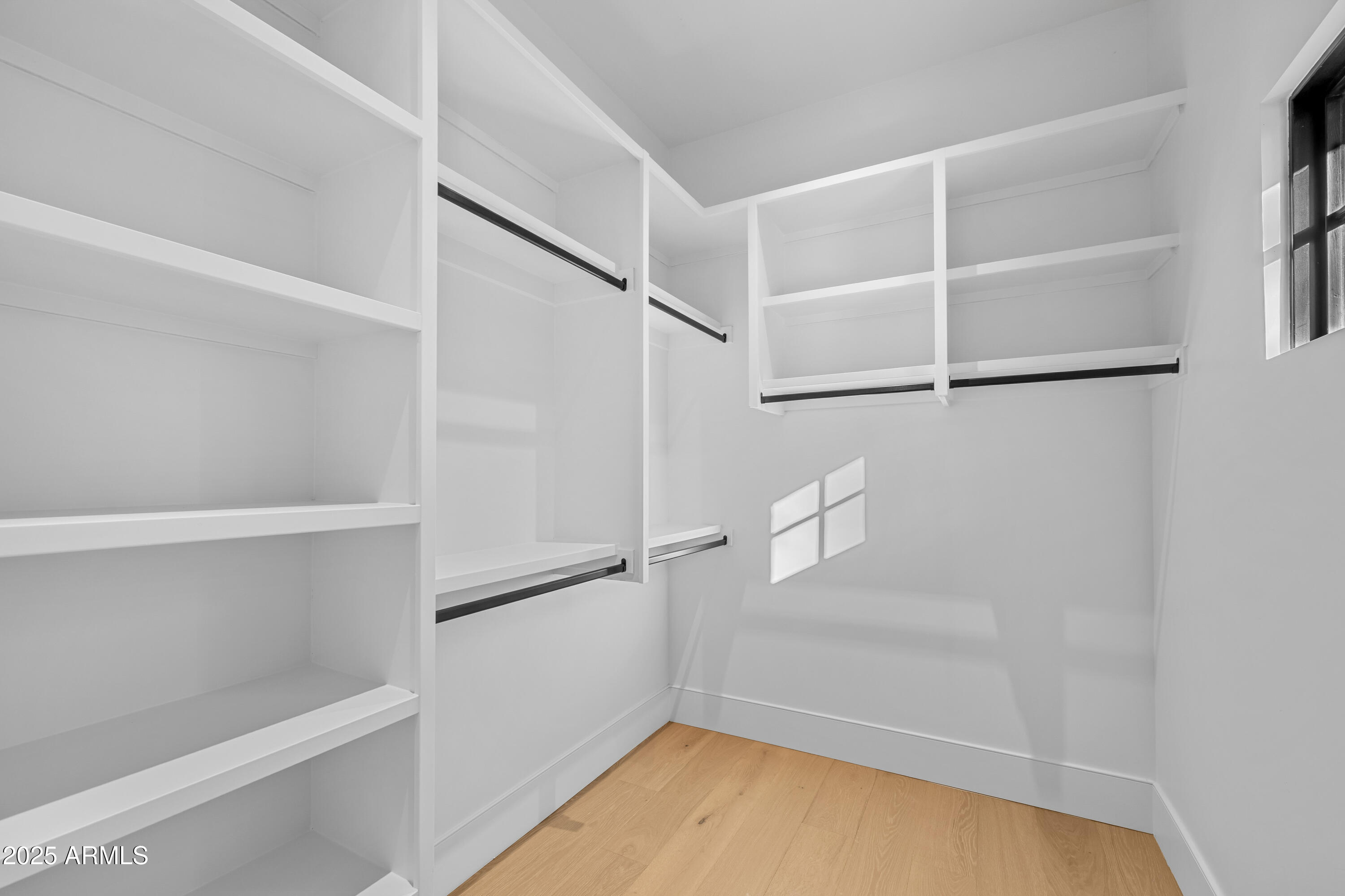 2732 LINDBERG Spring