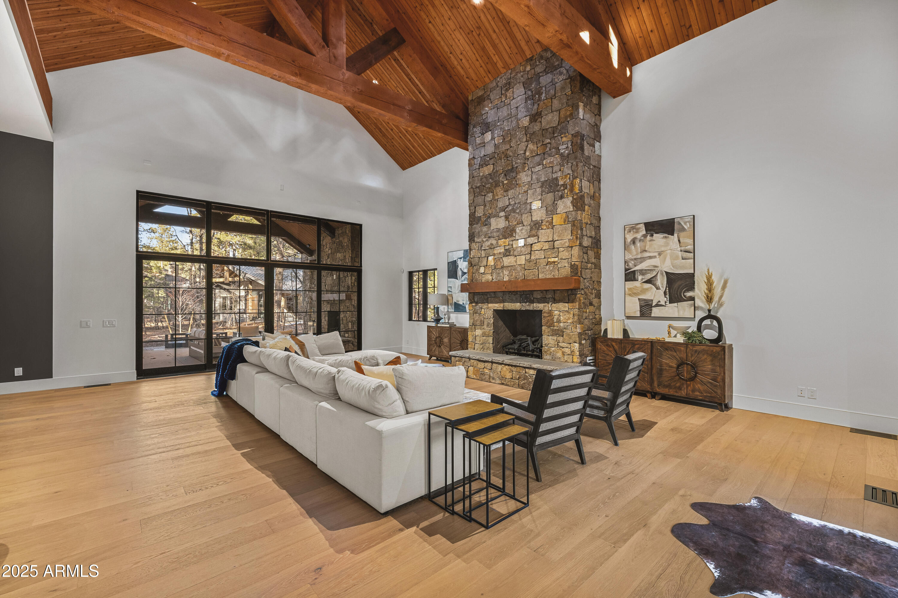 2732 LINDBERG Spring